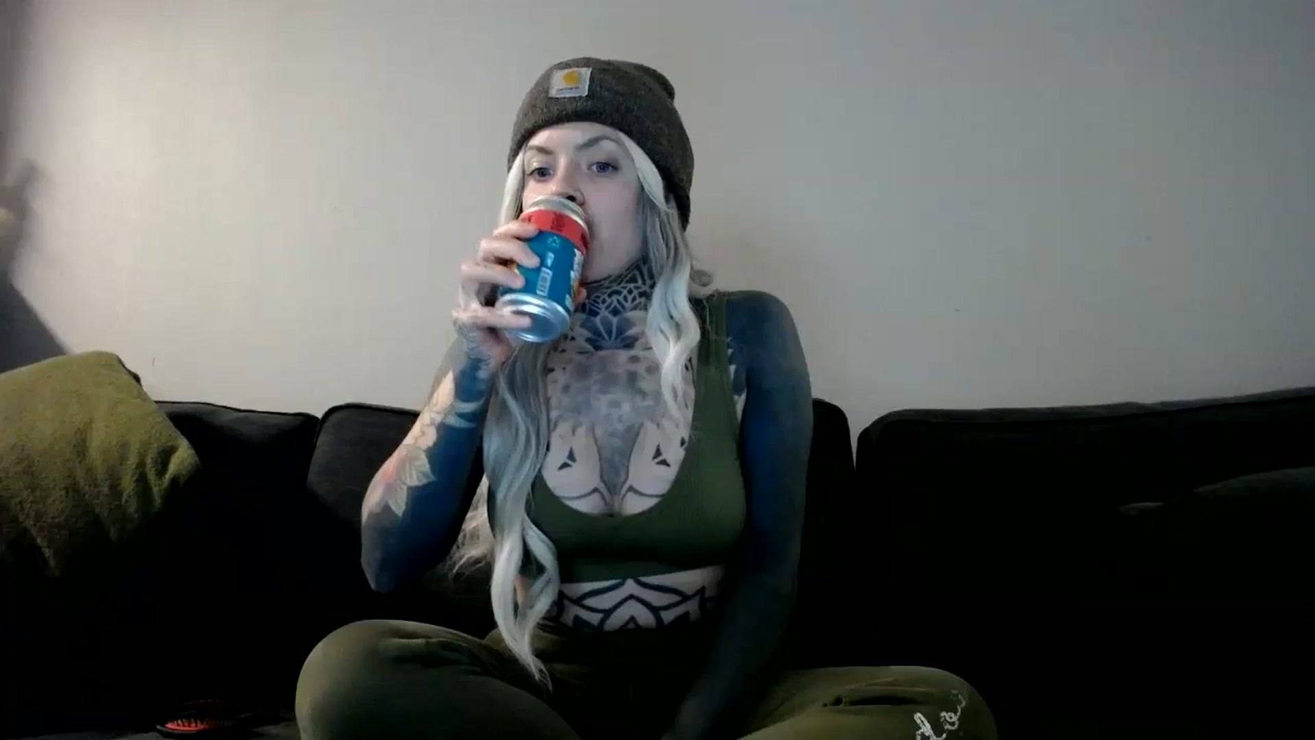 Gallery image thumbnail from ViVerdure's myfreecams stream on, 03/10/2024, 05:01 image 6 of 20