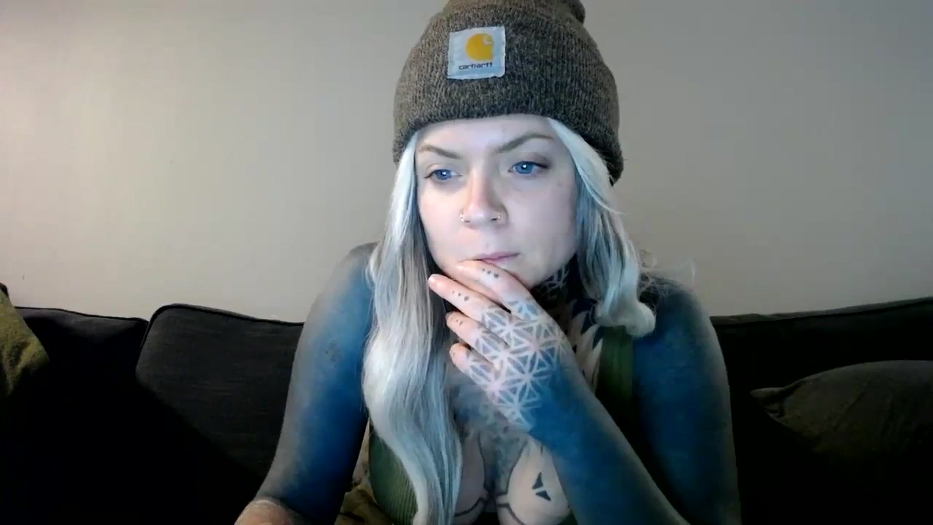 Gallery image thumbnail from ViVerdure's myfreecams stream on, 03/10/2024, 05:01 image 18 of 20