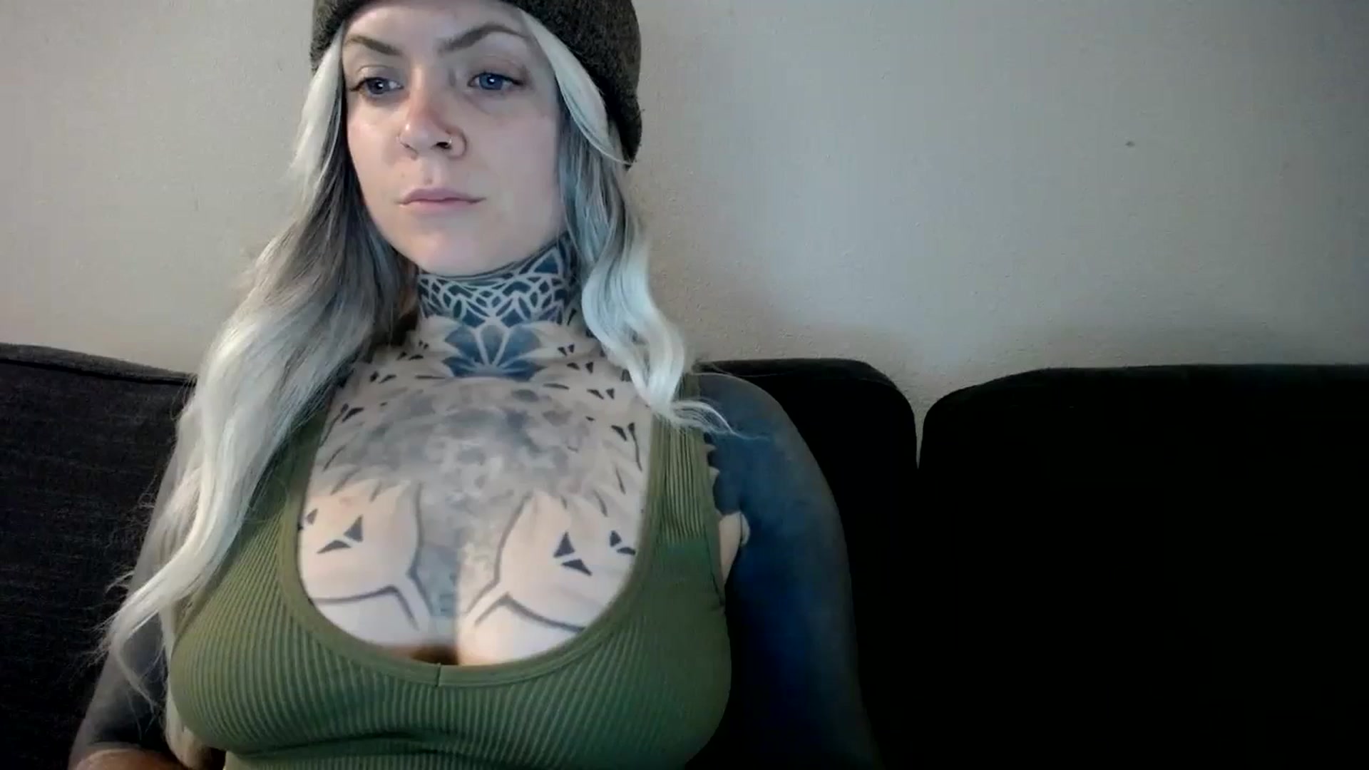 Gallery image thumbnail from ViVerdure's myfreecams stream on, 03/10/2024, 05:01 image 3 of 20