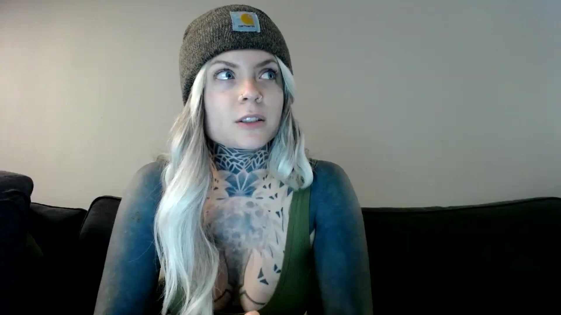 Gallery image thumbnail from ViVerdure's myfreecams stream on, 03/10/2024, 05:45 image 19 of 20