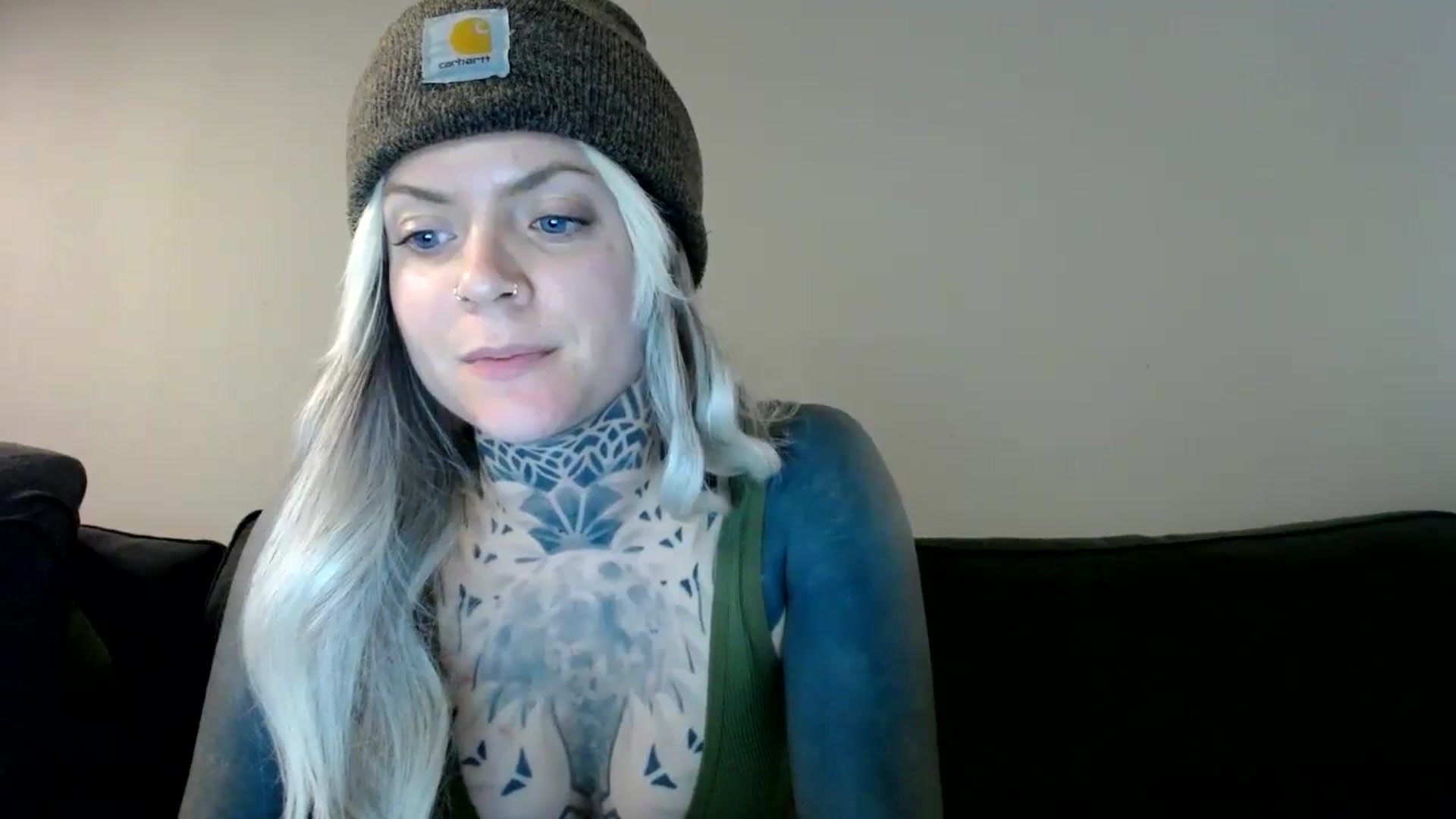 Gallery image thumbnail from ViVerdure's myfreecams stream on, 03/10/2024, 05:45 image 17 of 20
