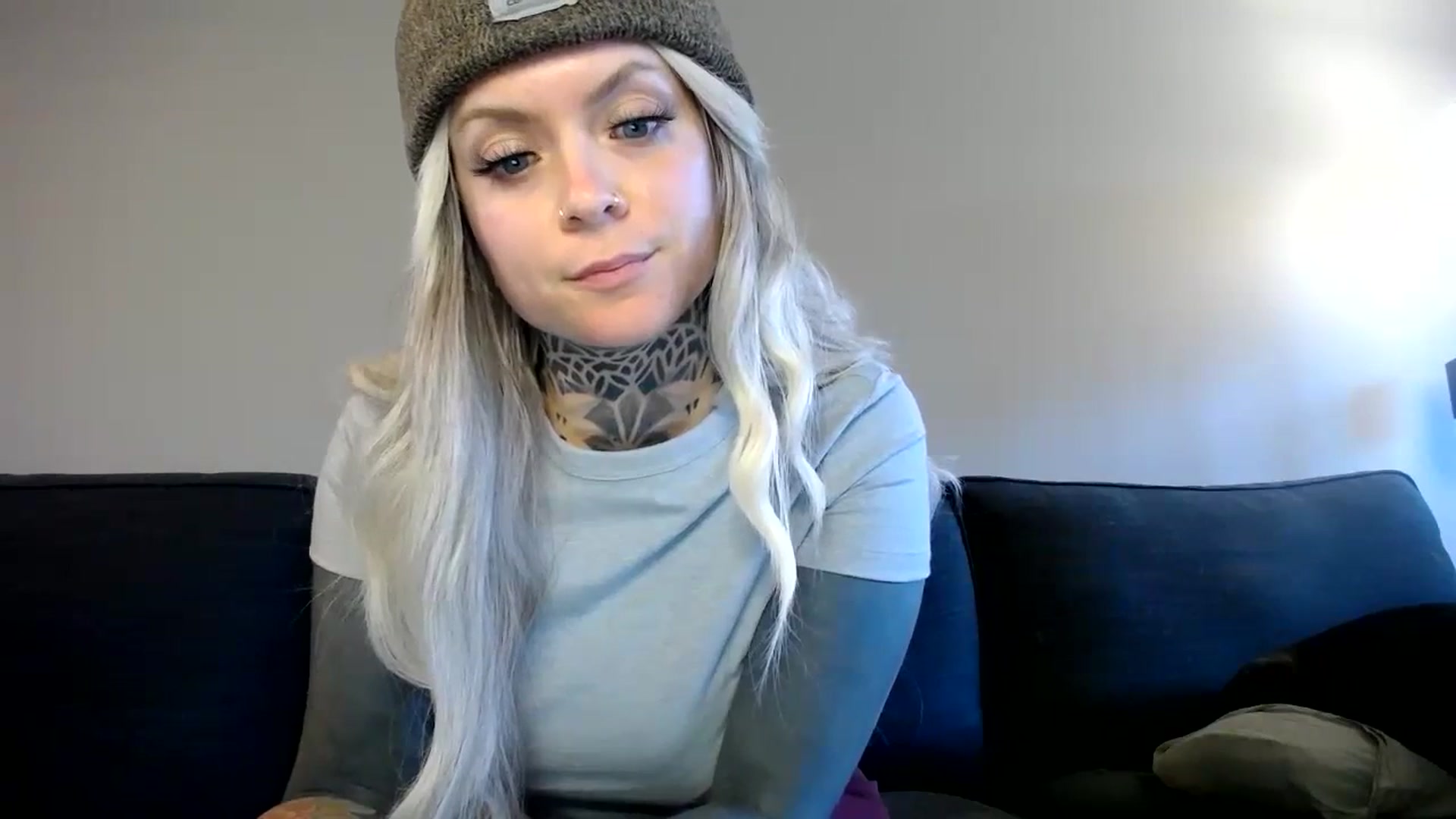 Gallery image thumbnail from ViVerdure's myfreecams stream on, 03/16/2024, 02:30 image 9 of 20