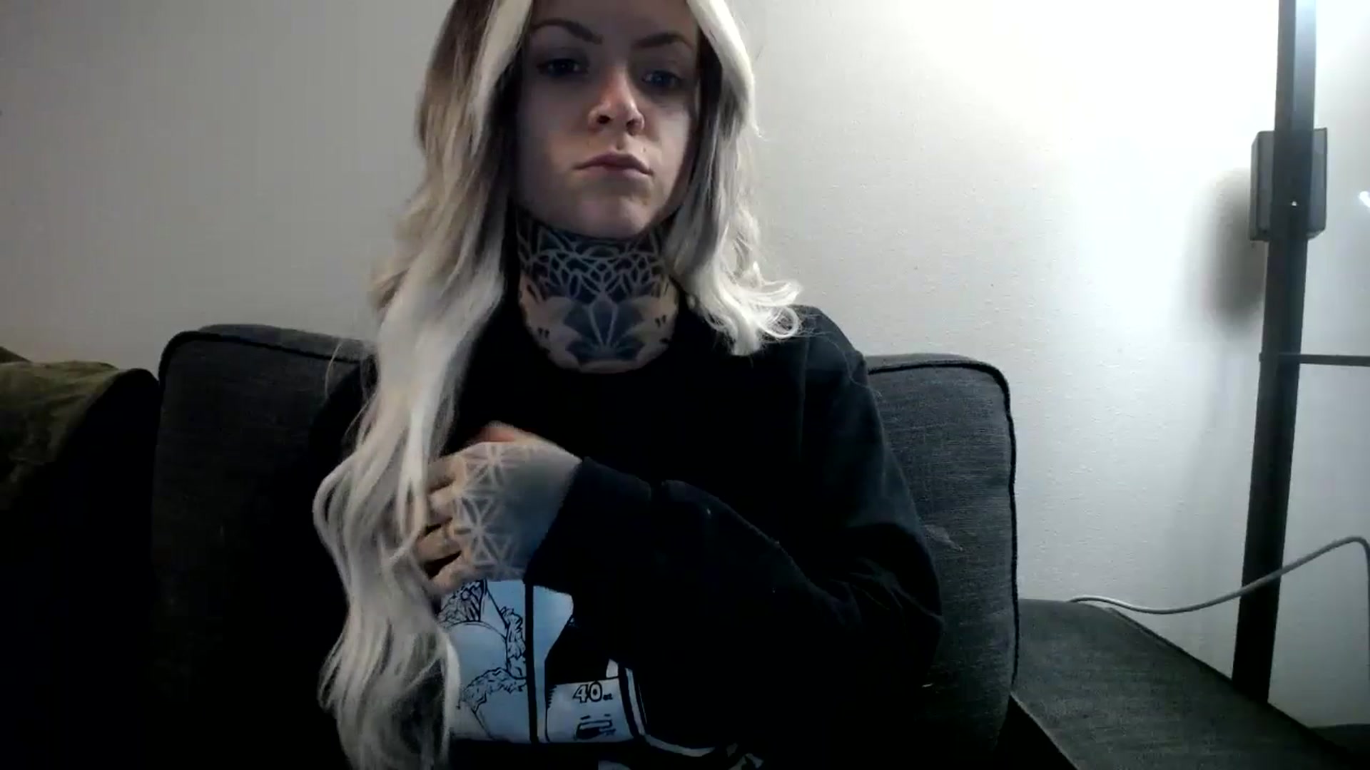 Gallery image thumbnail from ViVerdure's myfreecams stream on, 03/31/2024, 14:10 image 5 of 20
