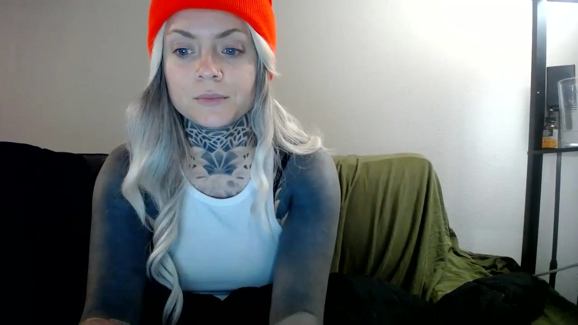 Gallery image thumbnail from ViVerdure's myfreecams stream on, 04/07/2024, 13:50 image 16 of 20