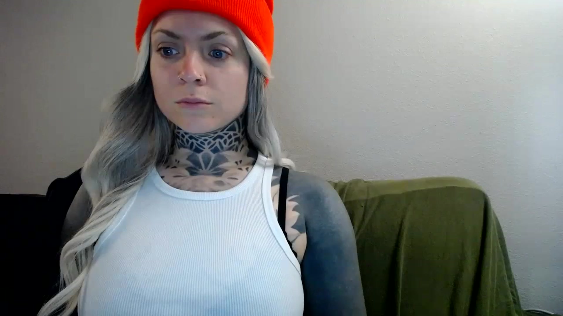 Gallery image thumbnail from ViVerdure's myfreecams stream on, 04/07/2024, 13:50 image 7 of 20