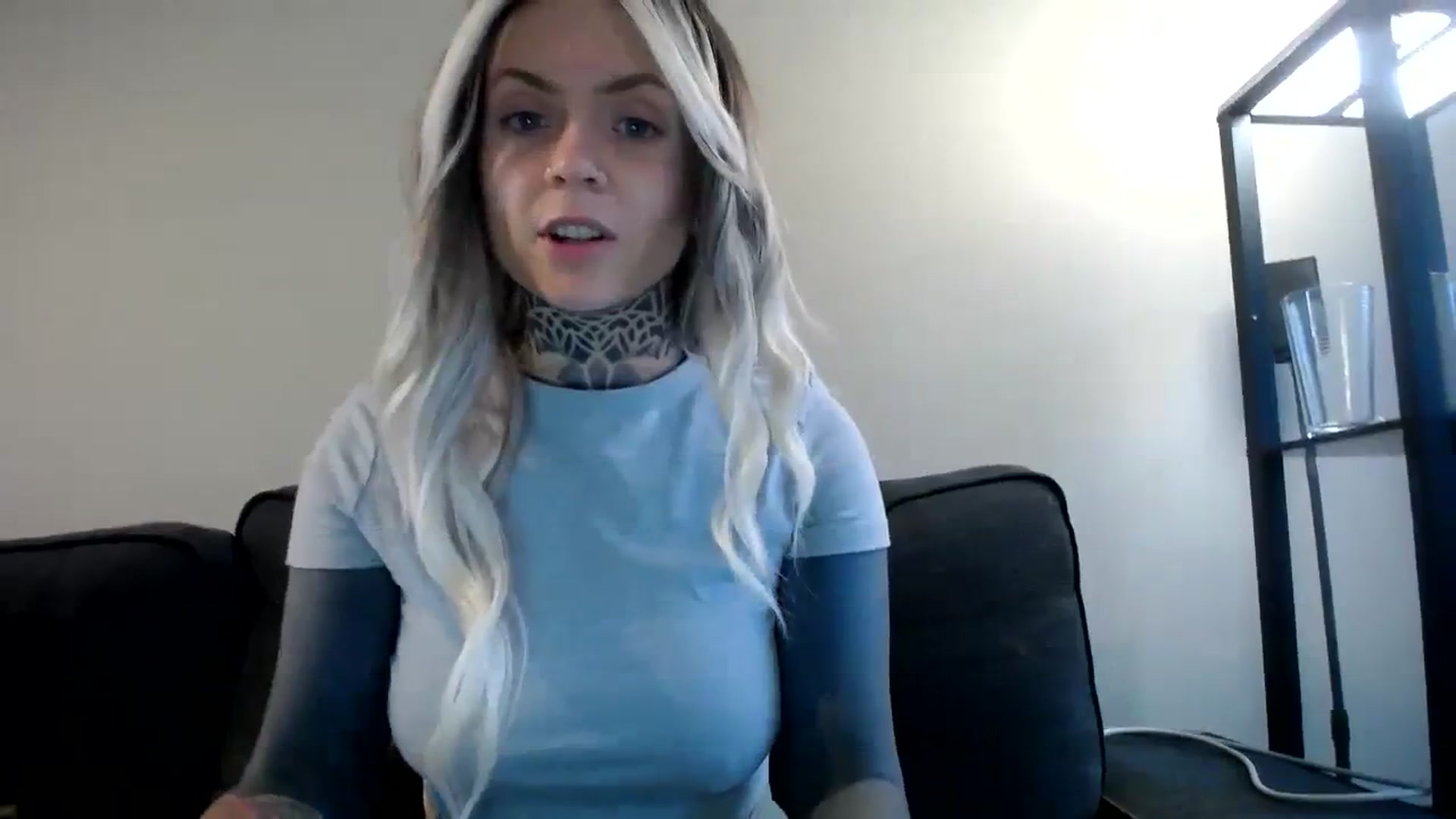 Gallery image thumbnail from ViVerdure's myfreecams stream on, 04/13/2024, 15:32 image 15 of 20