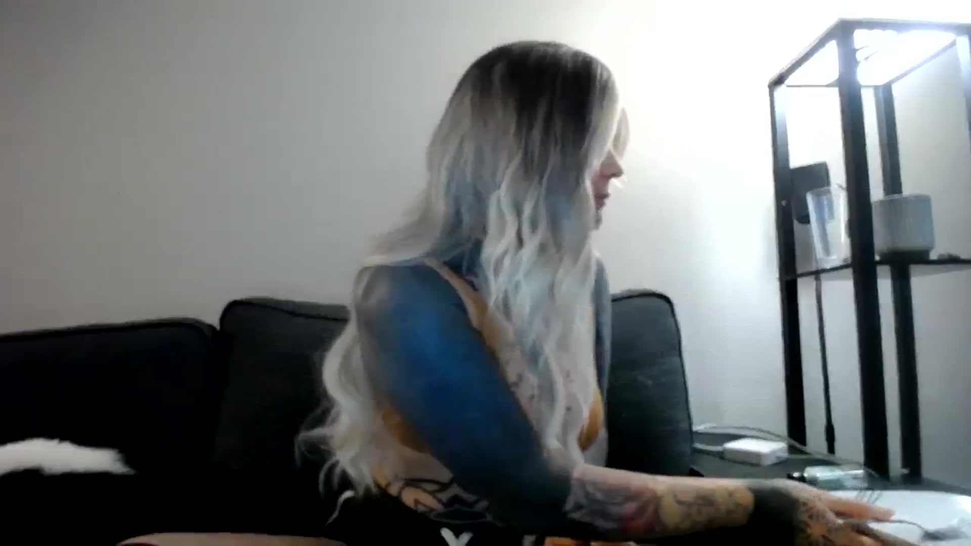 Gallery image thumbnail from ViVerdure's myfreecams stream on, 04/14/2024, 15:01 image 9 of 20