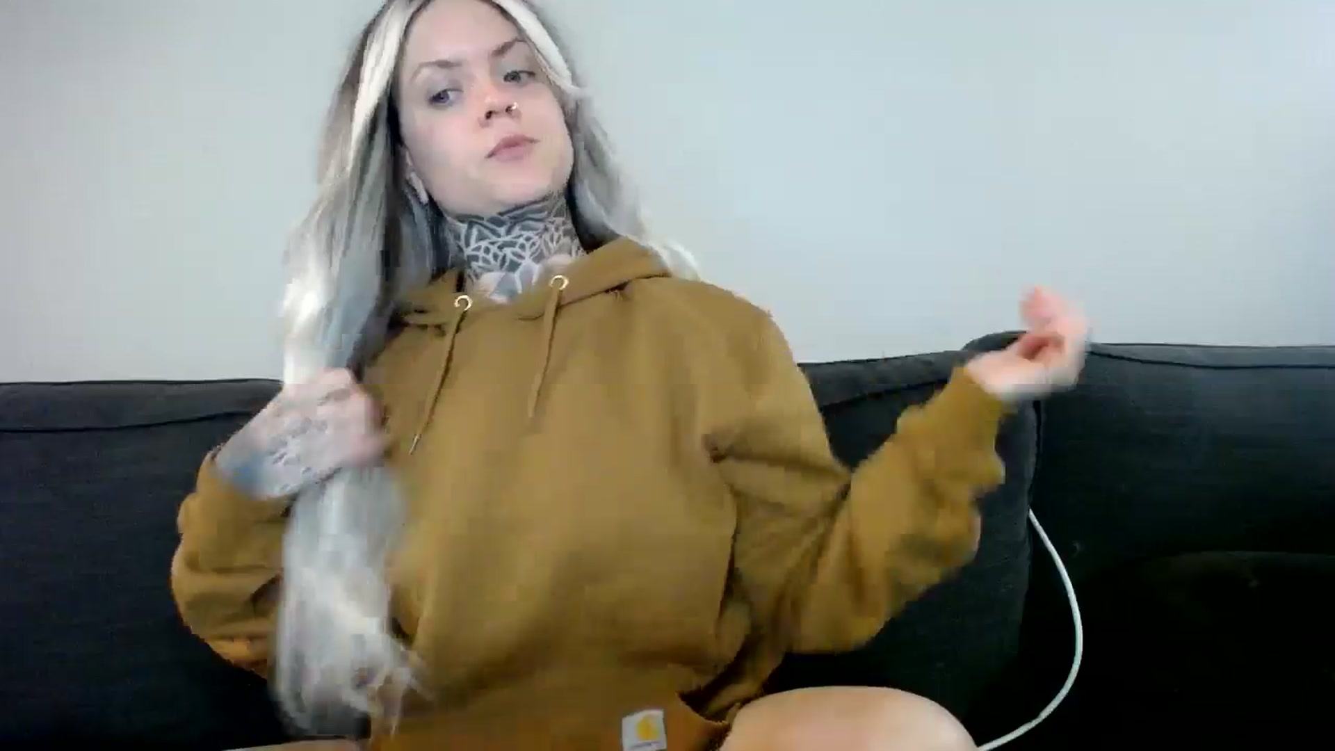 Gallery image thumbnail from ViVerdure's myfreecams stream on, 04/27/2024, 13:03 image 18 of 20