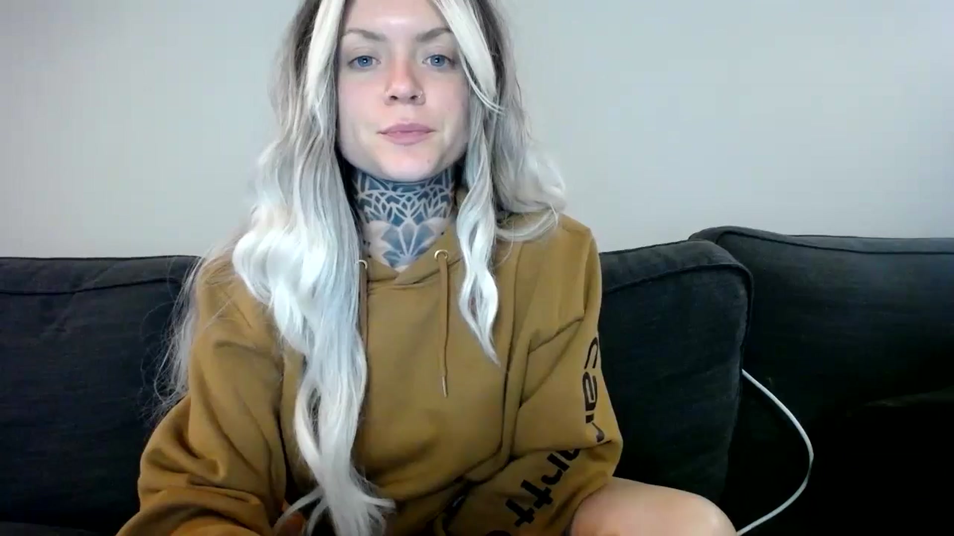 Gallery image thumbnail from ViVerdure's myfreecams stream on, 04/27/2024, 13:21 image 15 of 20
