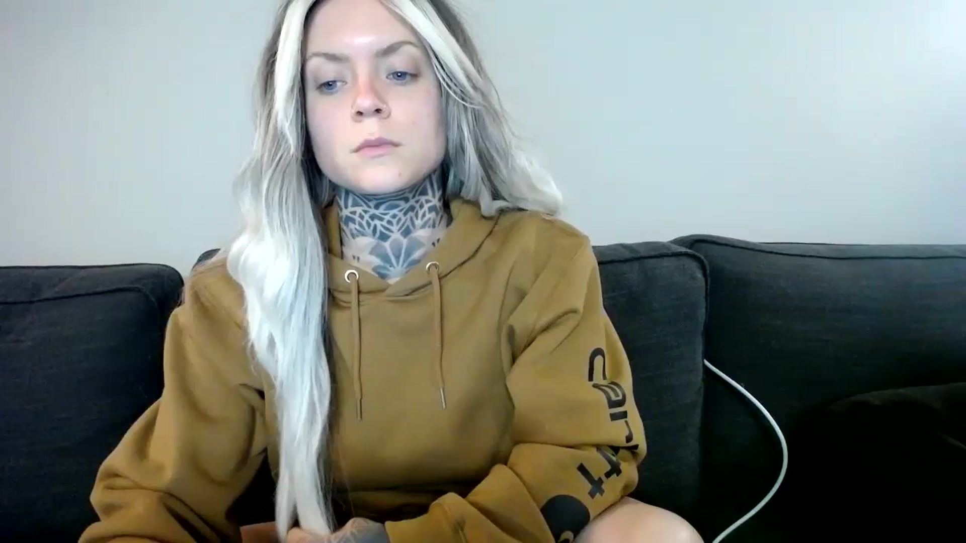 Gallery image thumbnail from ViVerdure's myfreecams stream on, 04/27/2024, 13:21 image 17 of 20