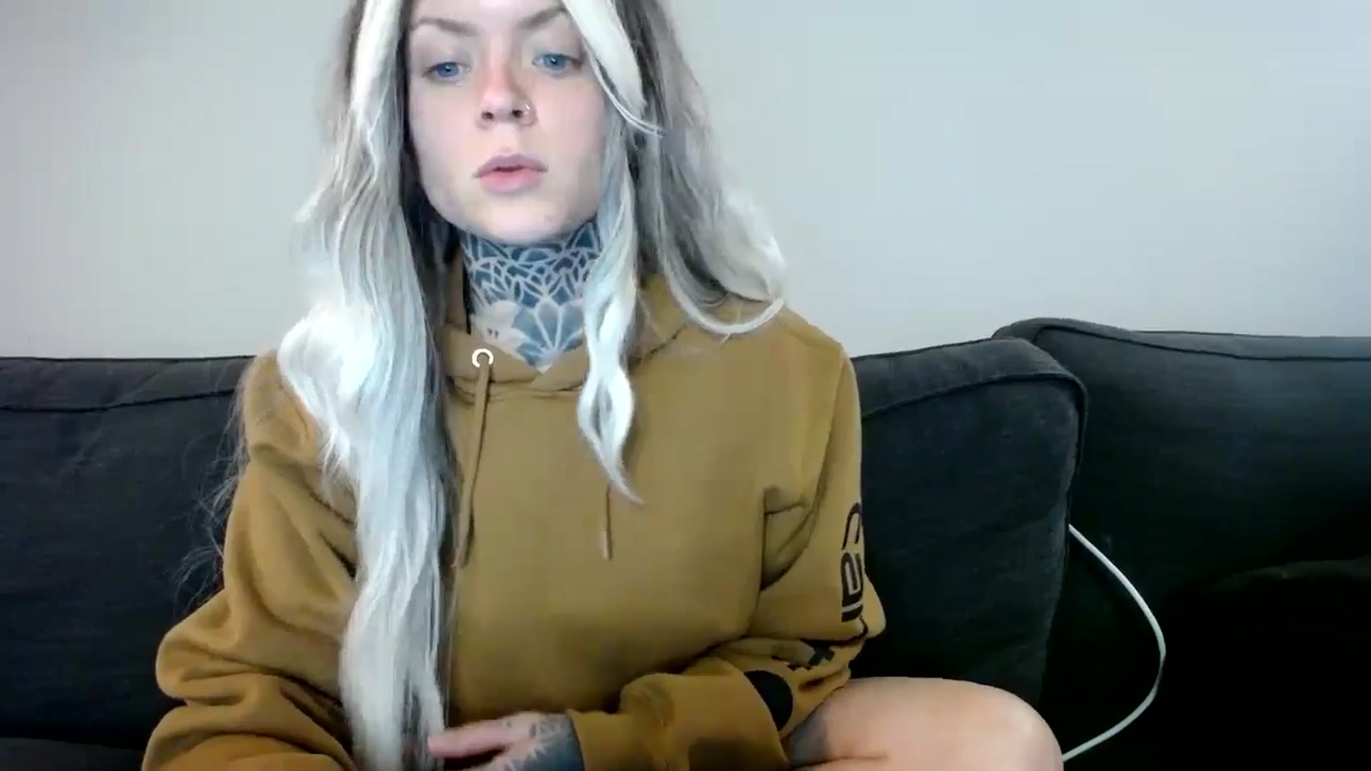 Gallery image thumbnail from ViVerdure's myfreecams stream on, 04/27/2024, 13:21 image 8 of 20