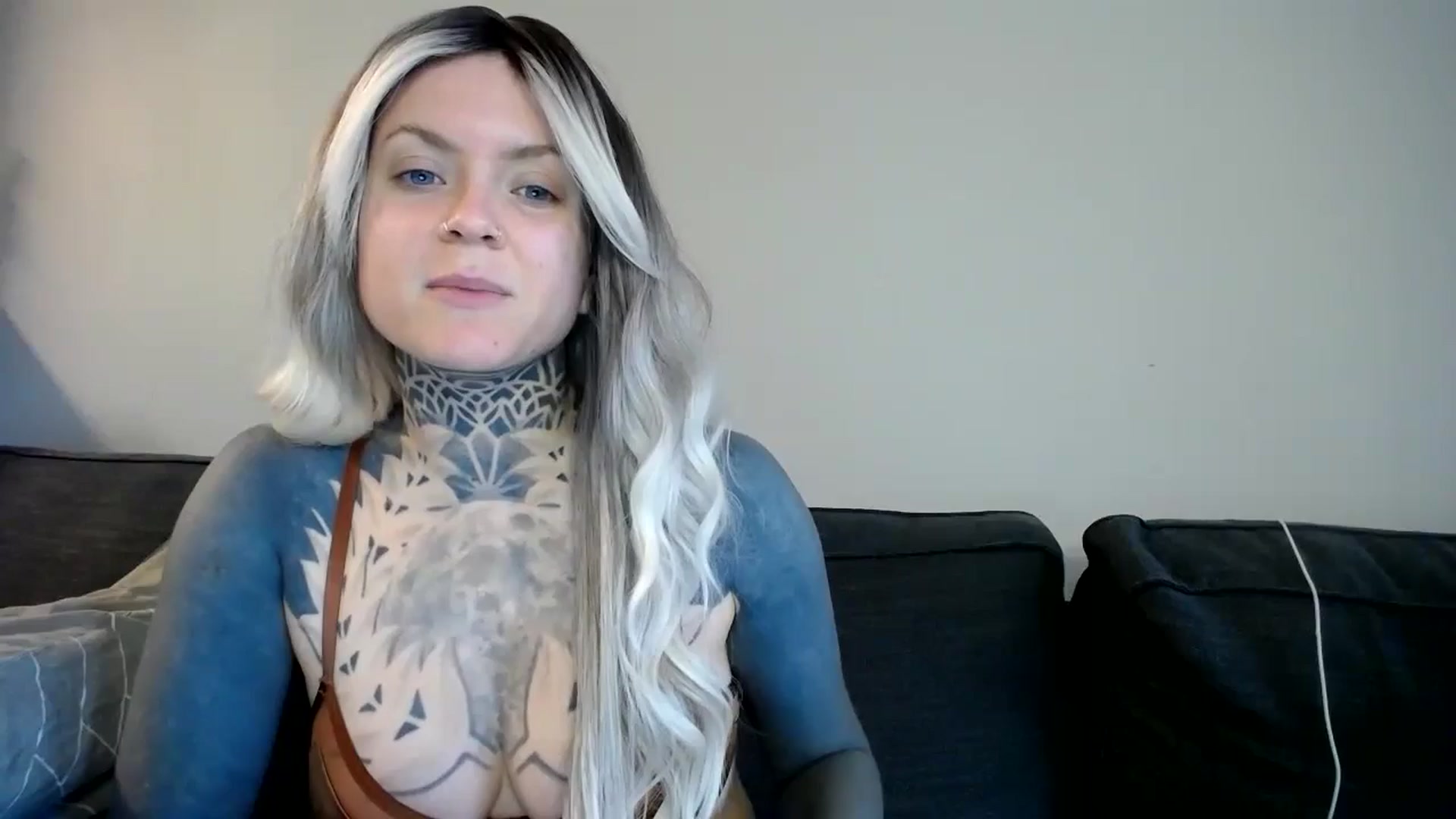 Gallery image thumbnail from ViVerdure's myfreecams stream on, 04/28/2024, 15:15 image 1 of 20