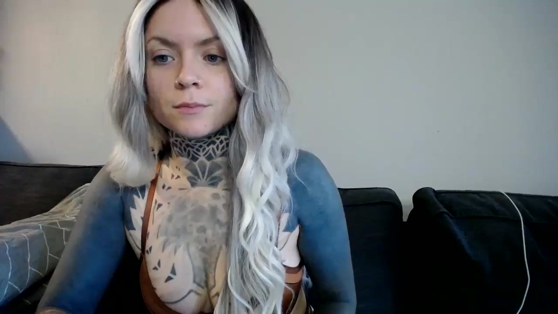 Gallery image thumbnail from ViVerdure's myfreecams stream on, 04/28/2024, 15:15 image 17 of 20
