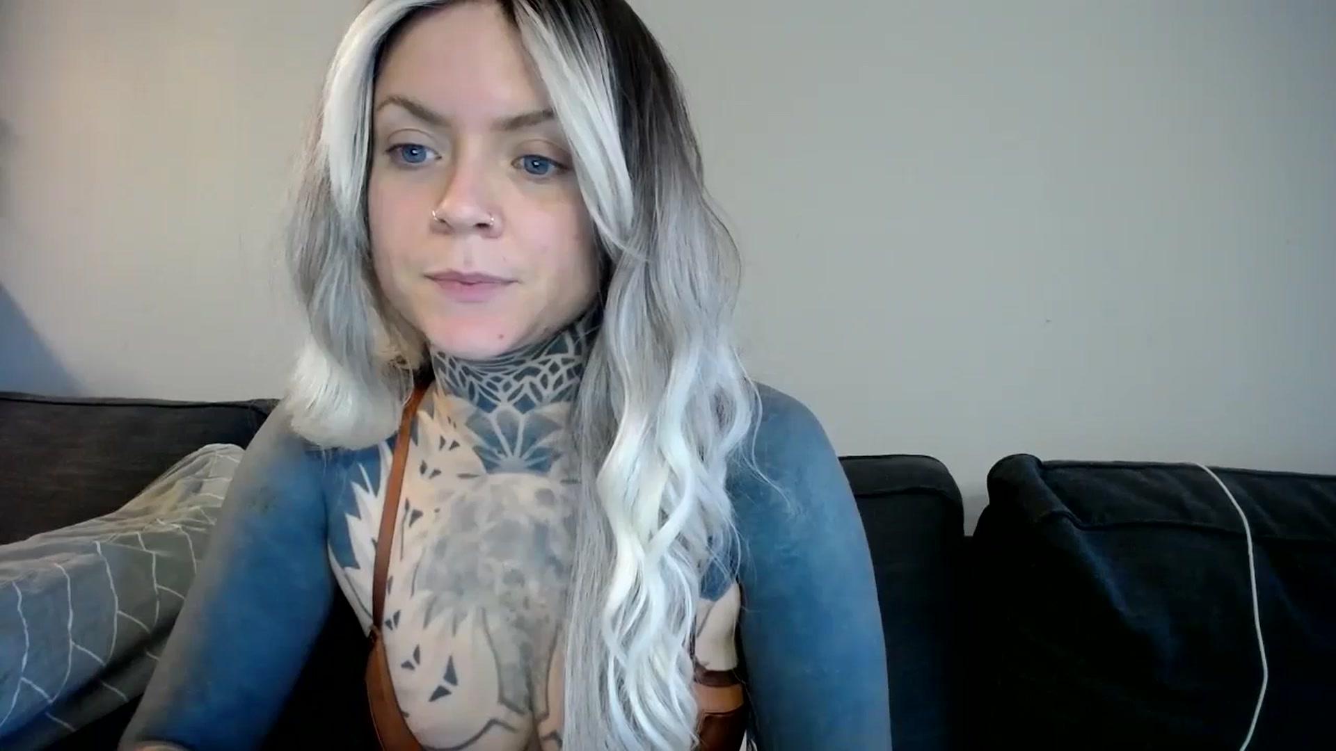 Gallery image thumbnail from ViVerdure's myfreecams stream on, 04/28/2024, 15:15 image 16 of 20