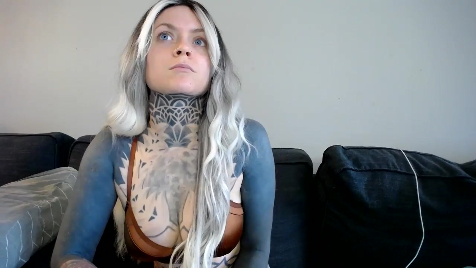 Gallery image thumbnail from ViVerdure's myfreecams stream on, 04/28/2024, 16:21 image 10 of 20