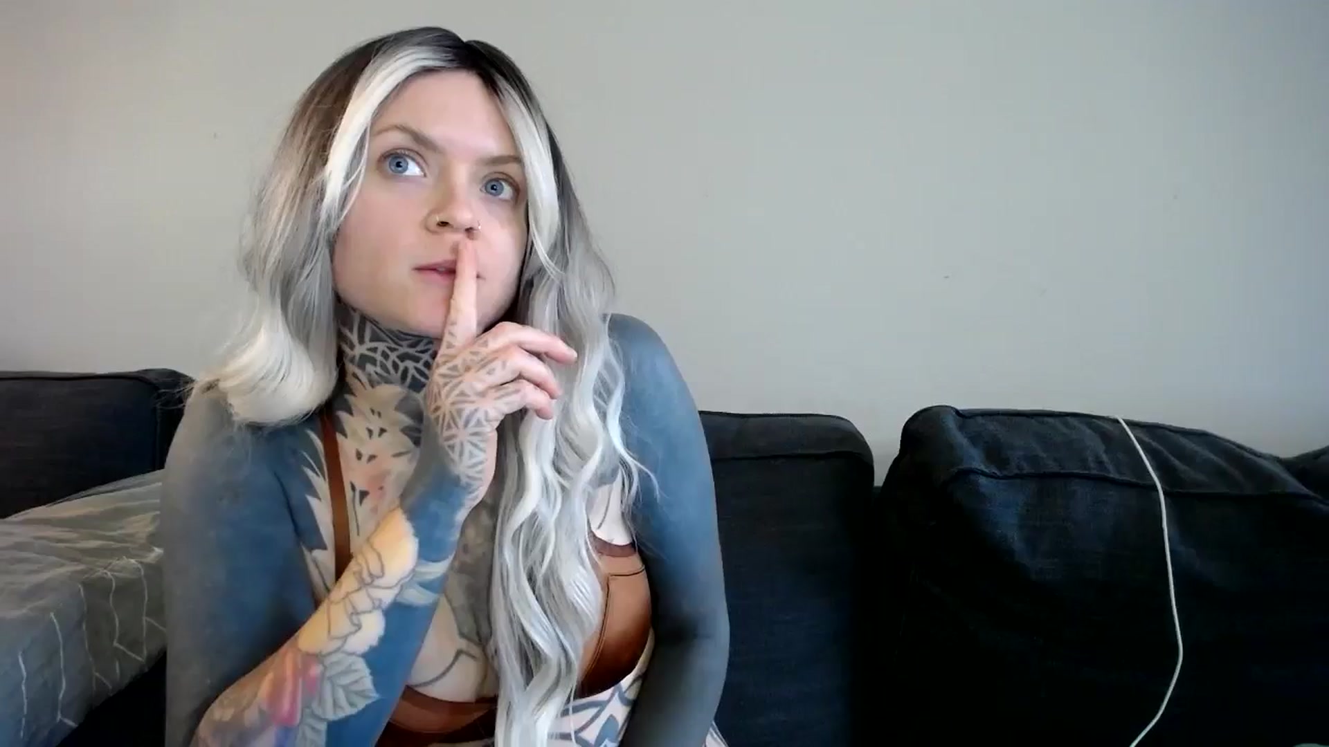 Gallery image thumbnail from ViVerdure's myfreecams stream on, 04/28/2024, 16:21 image 20 of 20