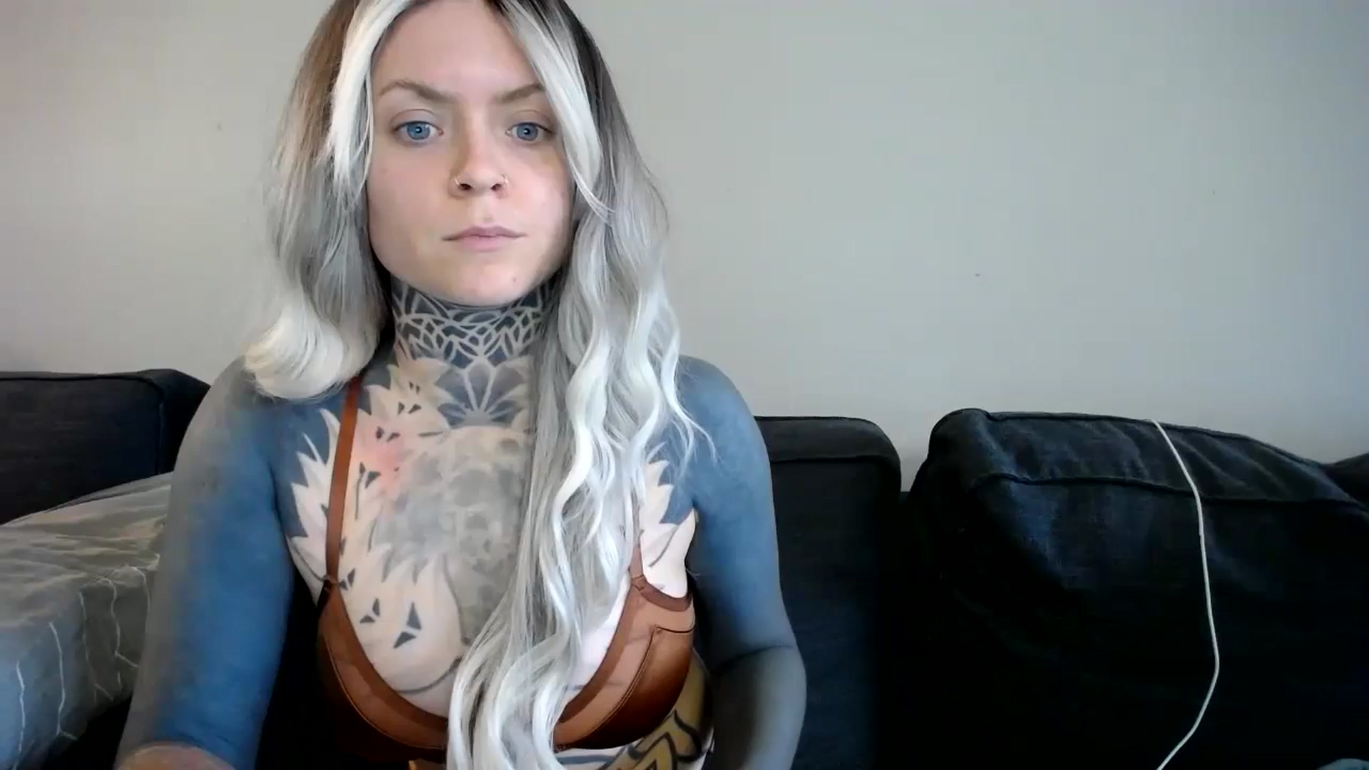 Gallery image thumbnail from ViVerdure's myfreecams stream on, 04/28/2024, 16:21 image 16 of 20