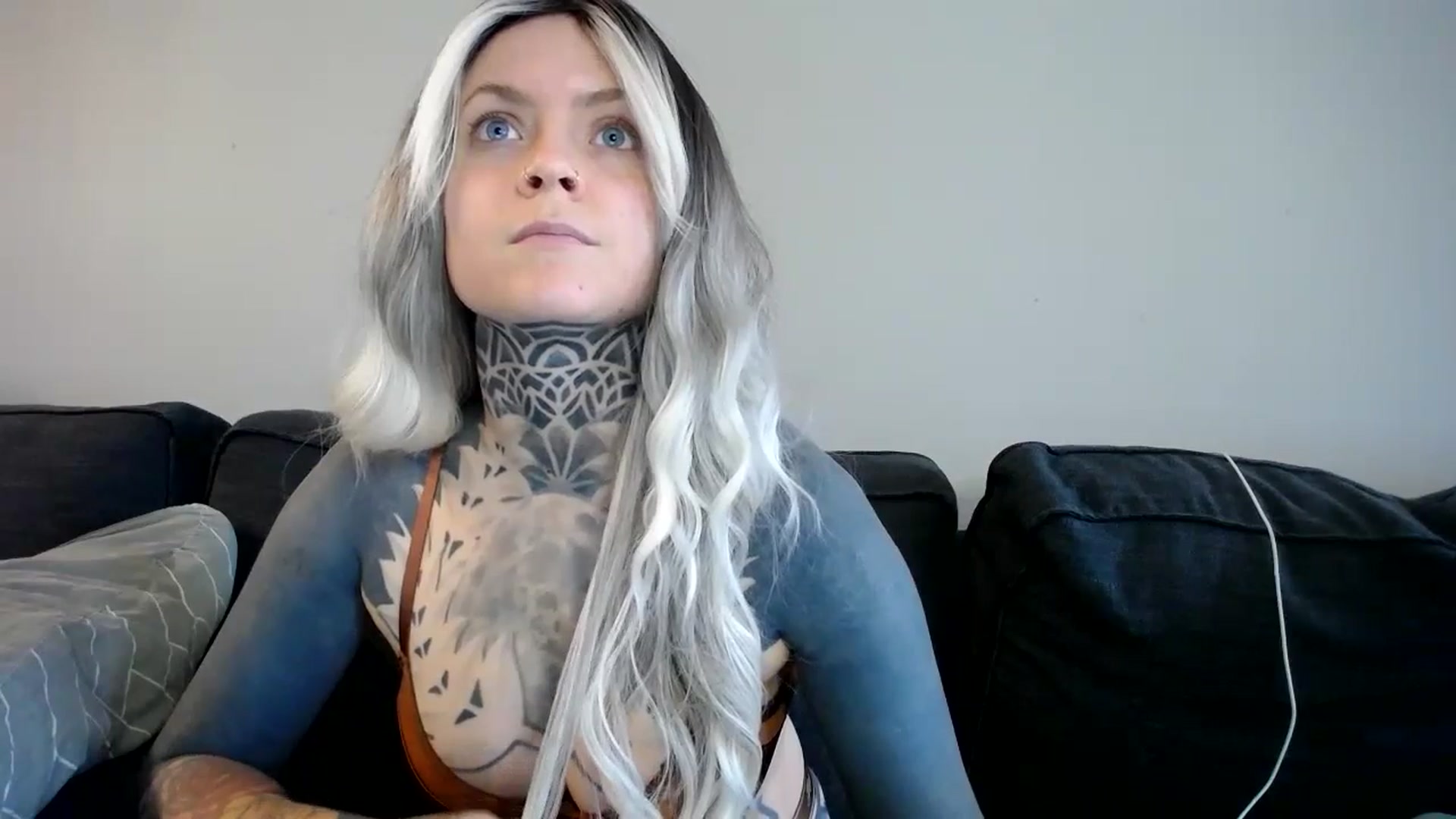 Gallery image thumbnail from ViVerdure's myfreecams stream on, 04/28/2024, 16:21 image 6 of 20