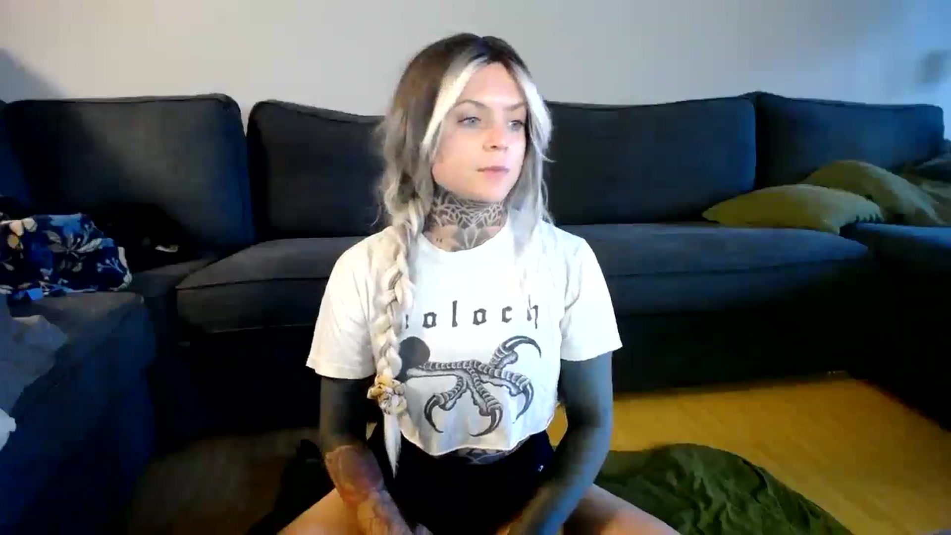 Gallery image thumbnail from ViVerdure's myfreecams stream on, 06/30/2024, 05:03 image 5 of 20