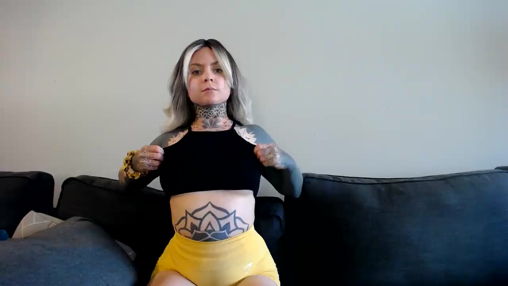 Gallery image thumbnail from ViVerdure's myfreecams stream on, 07/11/2024, 19:08 image 18 of 20