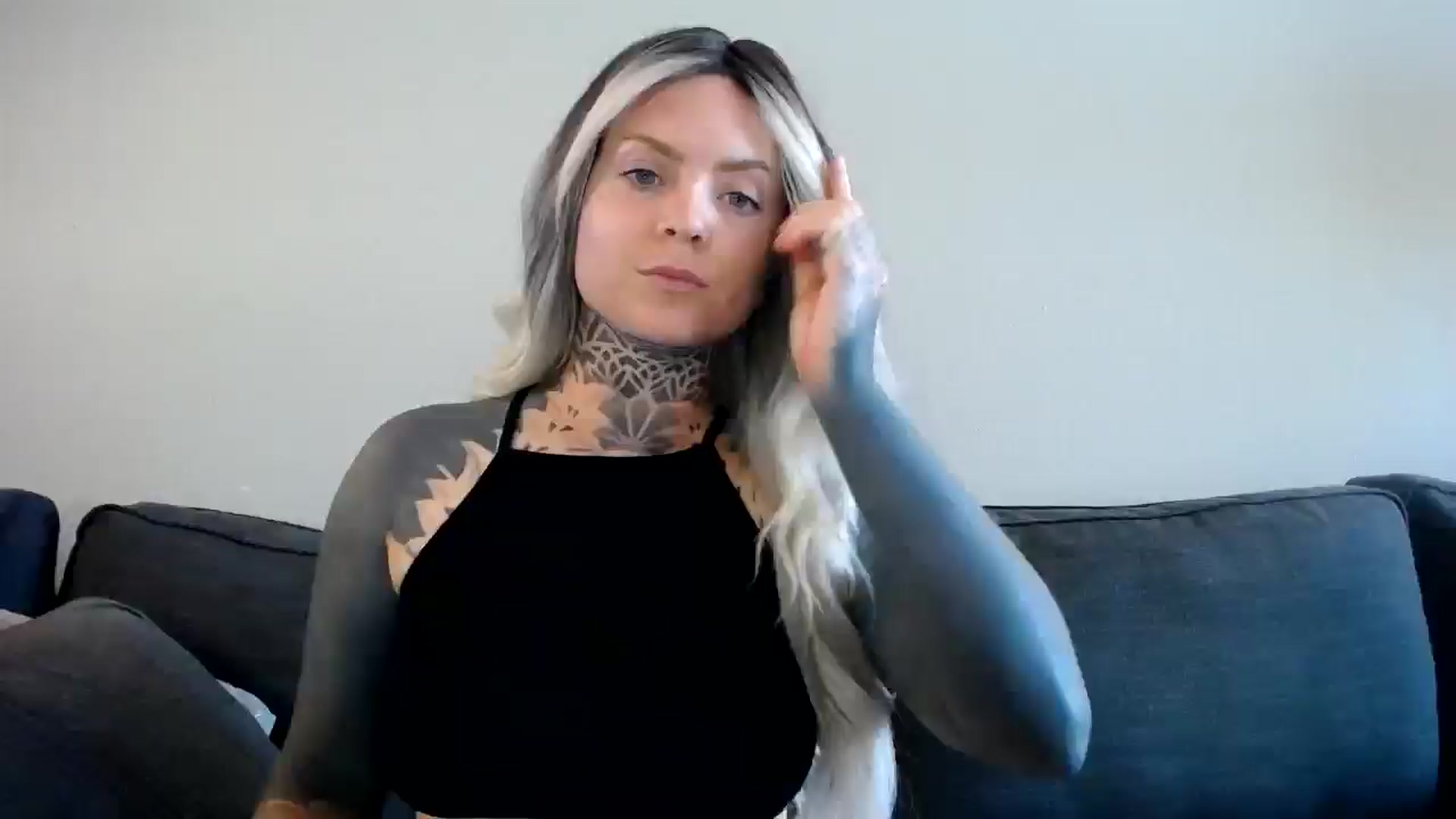 Gallery image thumbnail from ViVerdure's myfreecams stream on, 07/11/2024, 19:08 image 17 of 20