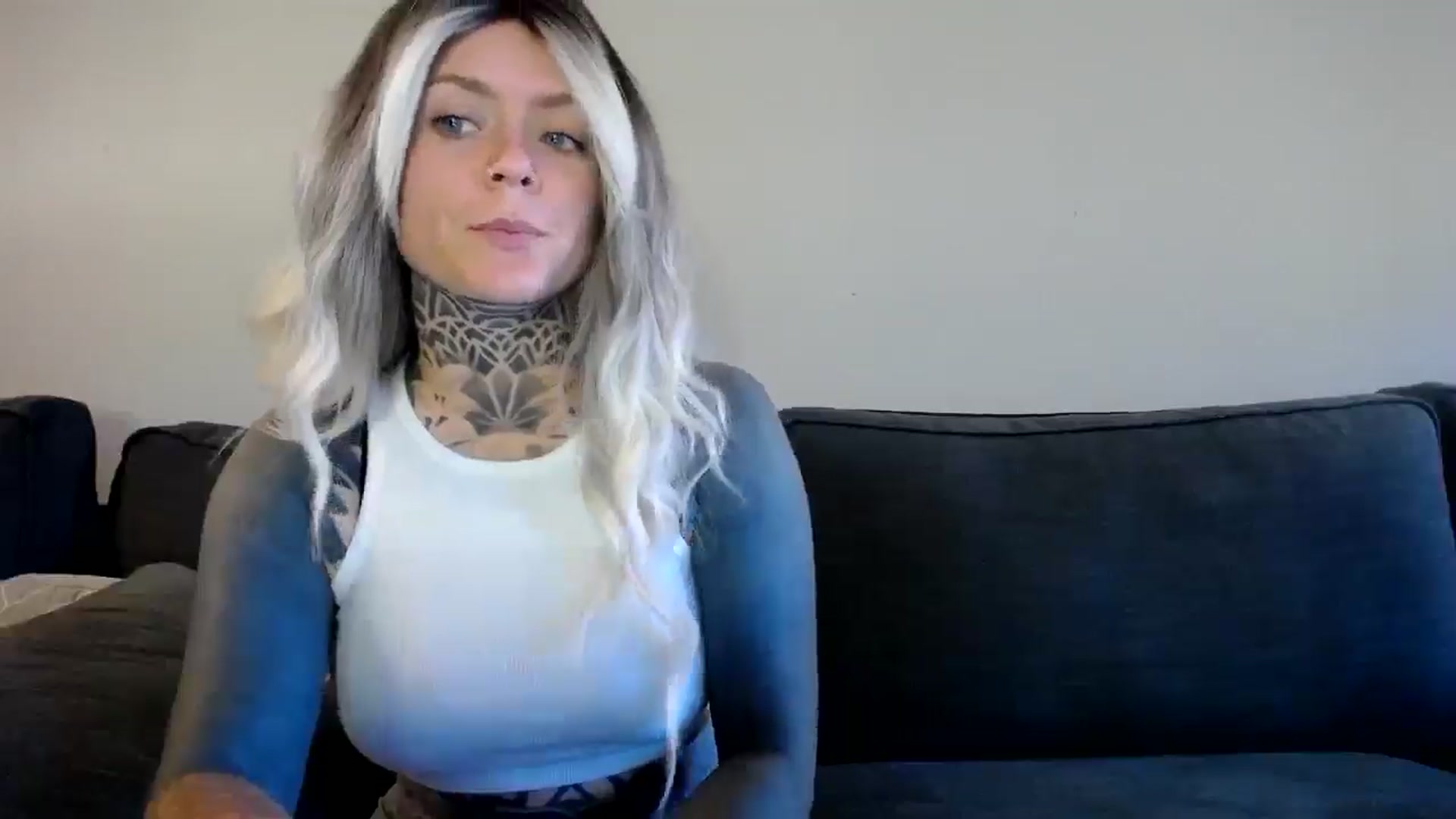 Gallery image thumbnail from ViVerdure's myfreecams stream on, 07/12/2024, 17:08 image 6 of 20