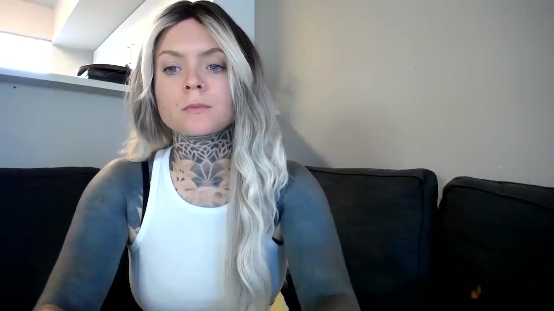Gallery image thumbnail from ViVerdure's myfreecams stream on, 08/13/2024, 16:36 image 9 of 20