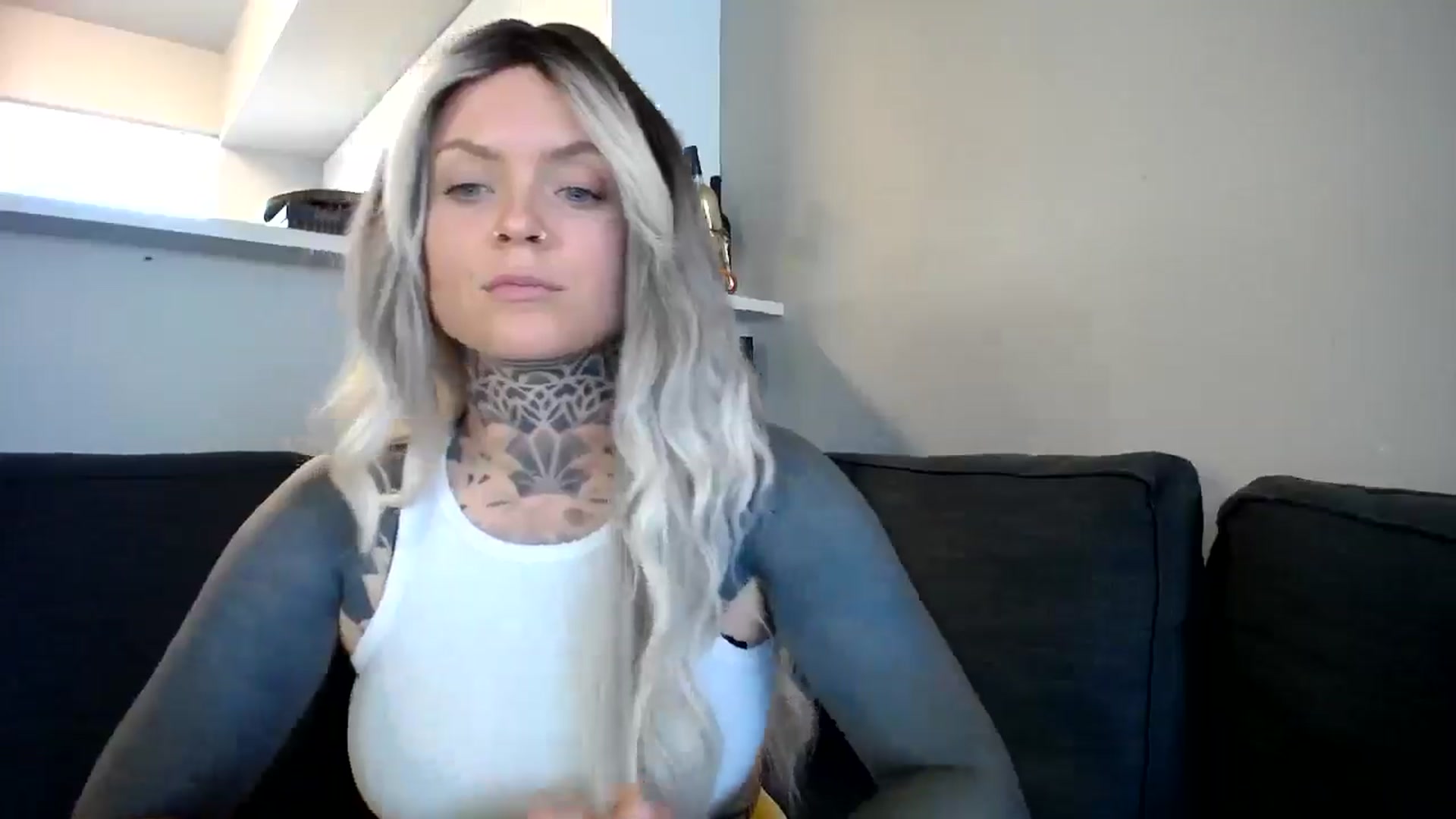Gallery image thumbnail from ViVerdure's myfreecams stream on, 08/13/2024, 18:19 image 5 of 20