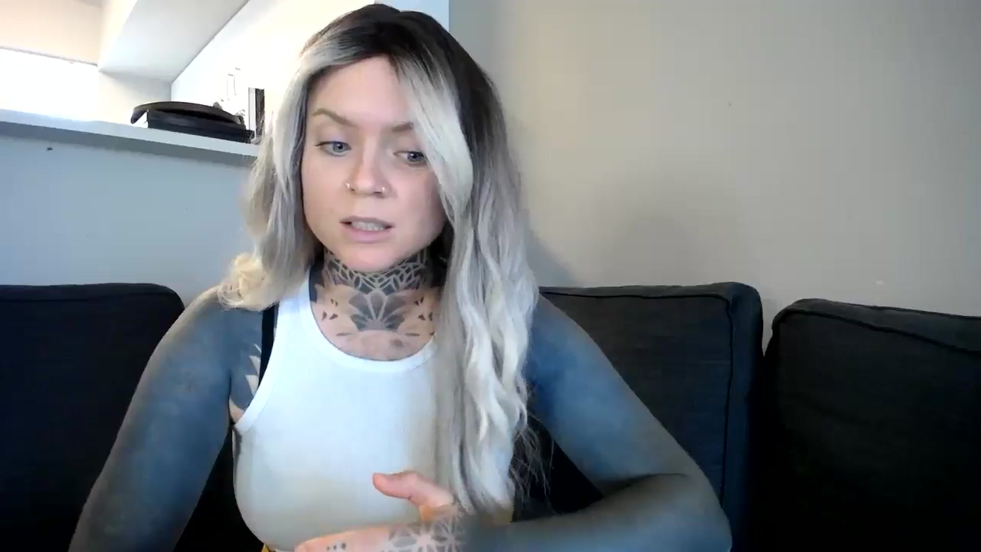Gallery image thumbnail from ViVerdure's myfreecams stream on, 08/13/2024, 19:03 image 5 of 20