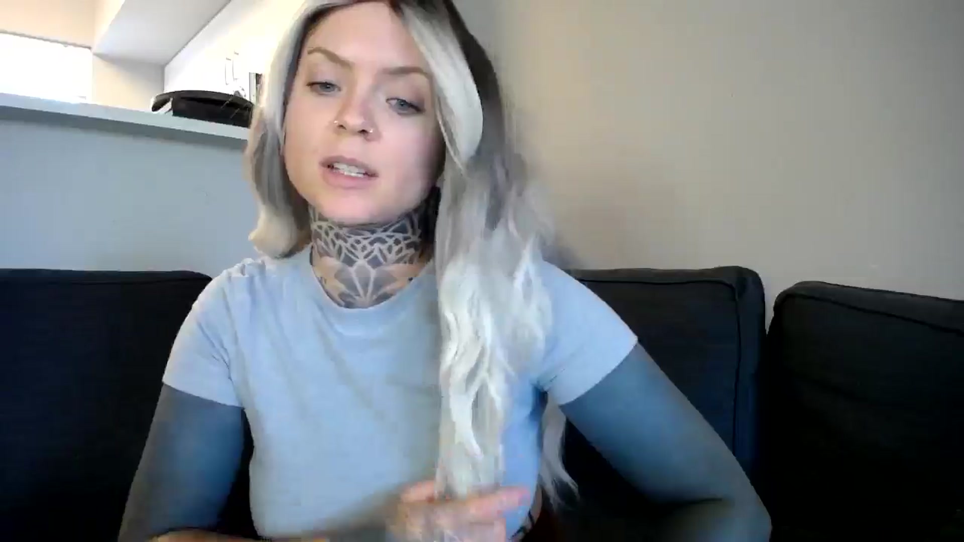 Gallery image thumbnail from ViVerdure's myfreecams stream on, 08/15/2024, 17:00 image 19 of 20