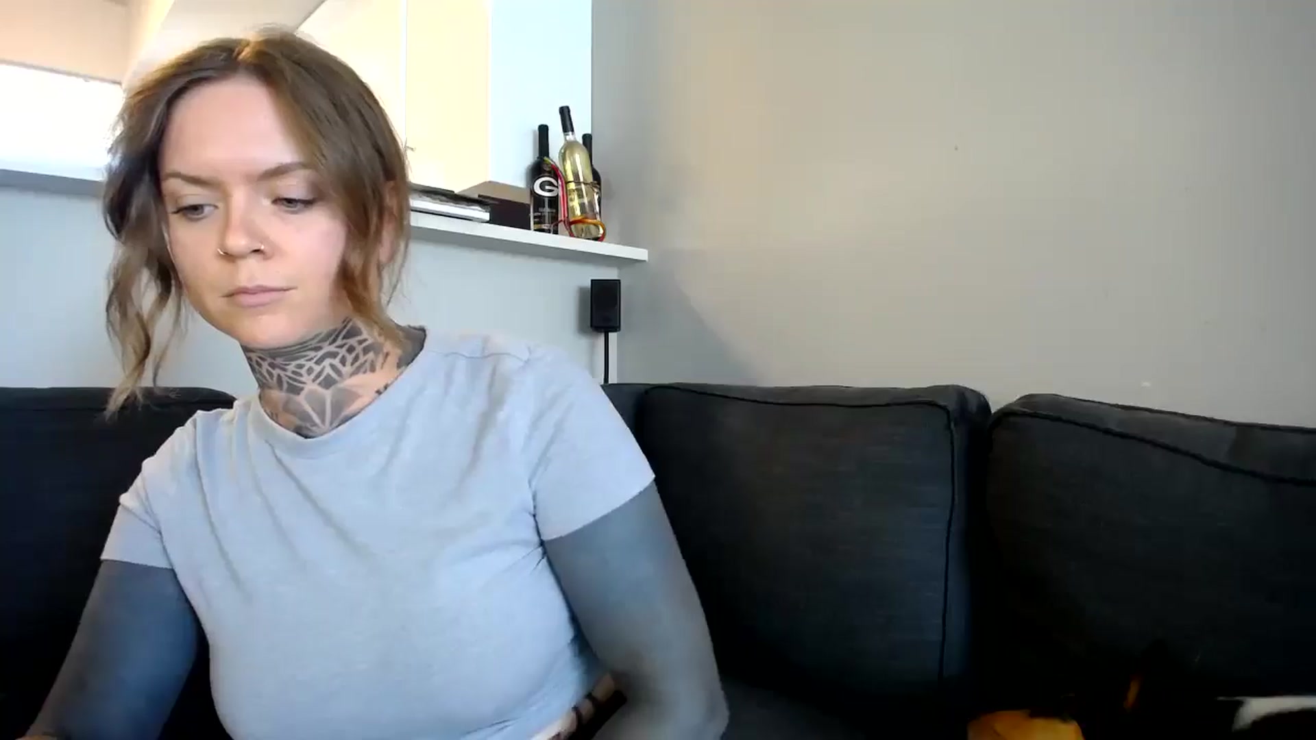Gallery image thumbnail from ViVerdure's myfreecams stream on, 08/18/2024, 19:03 image 9 of 20