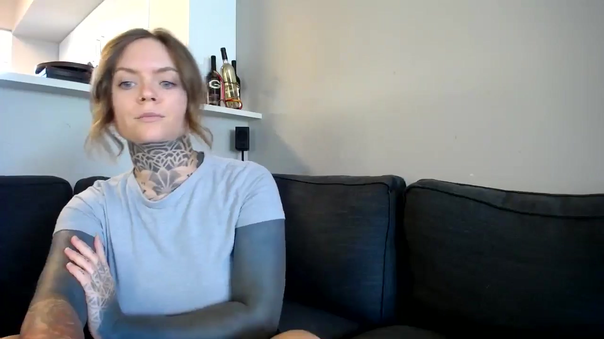 Gallery image thumbnail from ViVerdure's myfreecams stream on, 08/18/2024, 19:03 image 3 of 20