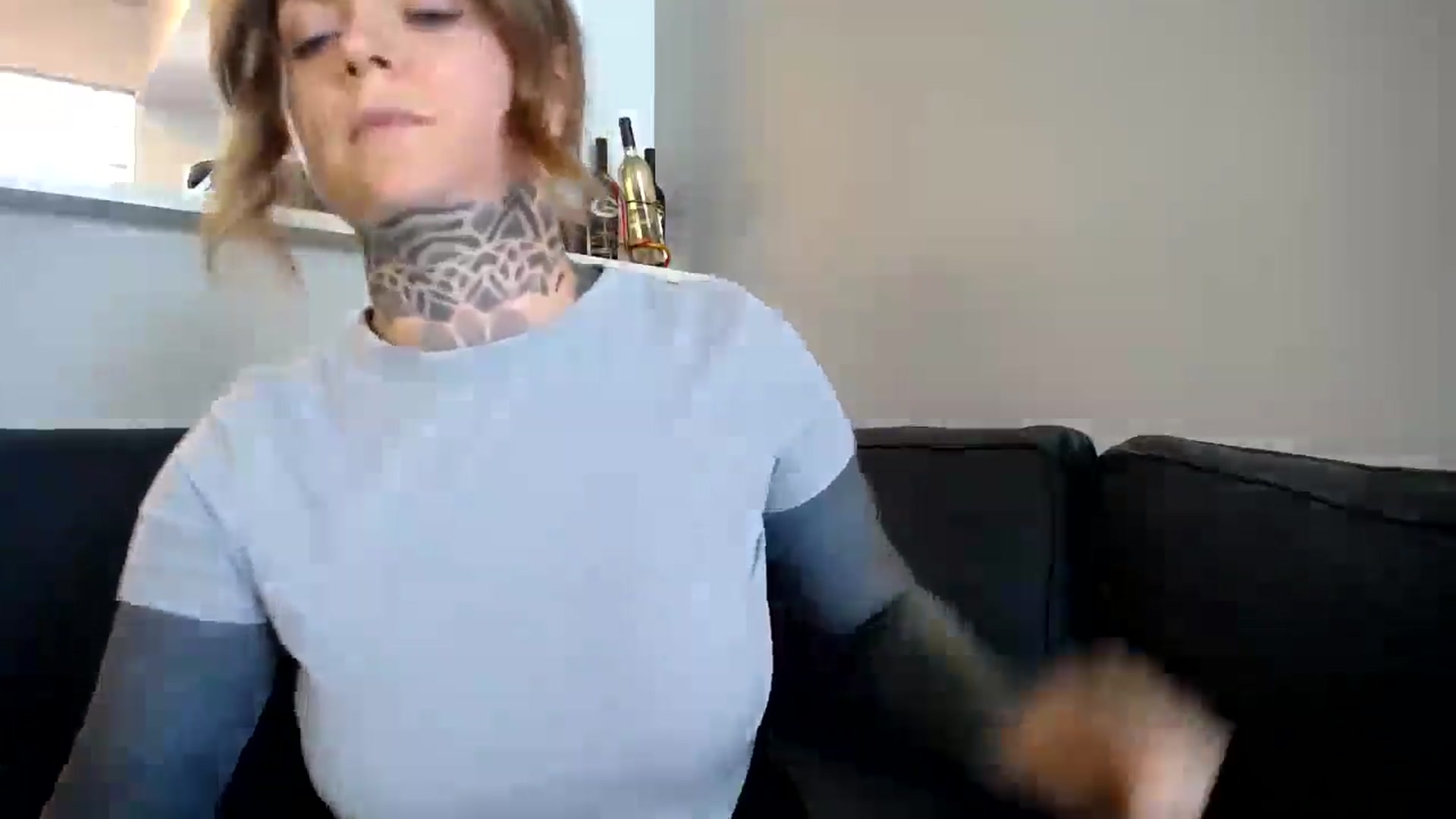 Gallery image thumbnail from ViVerdure's myfreecams stream on, 08/18/2024, 19:03 image 12 of 20