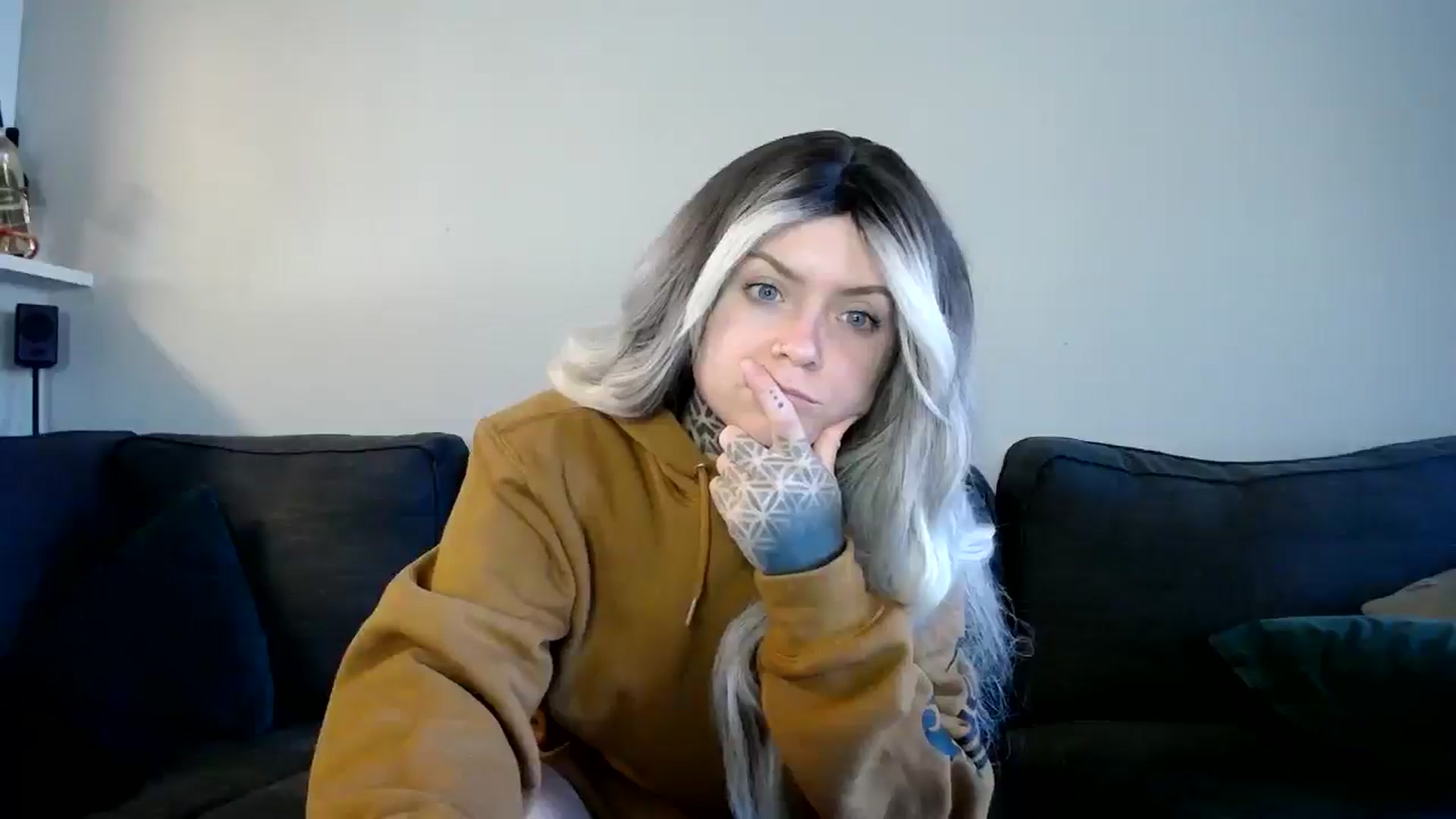 Gallery image thumbnail from ViVerdure's myfreecams stream on, 08/20/2024, 19:04 image 4 of 20