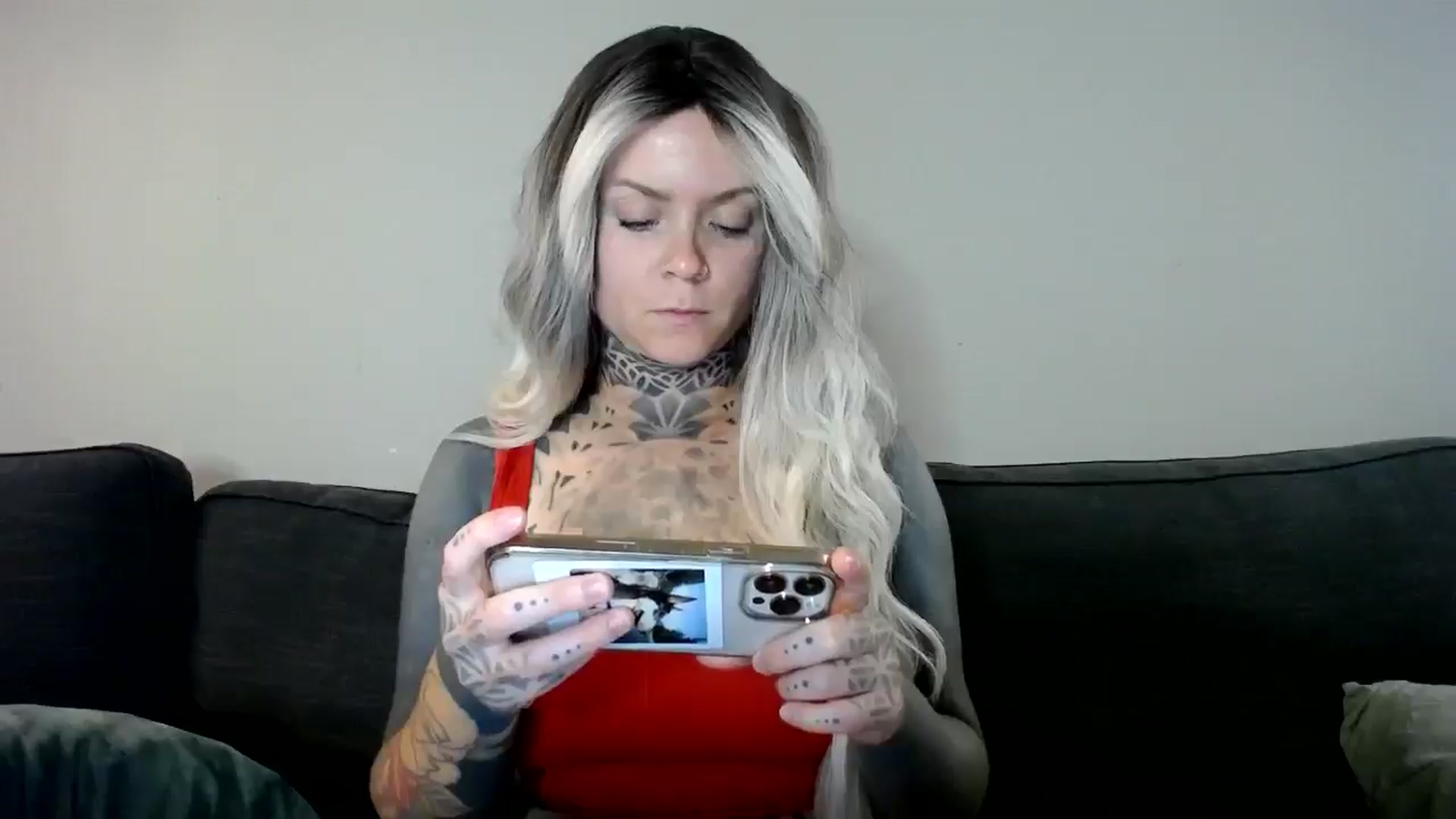Gallery image thumbnail from ViVerdure's myfreecams stream on, 09/10/2024, 04:06 image 3 of 20