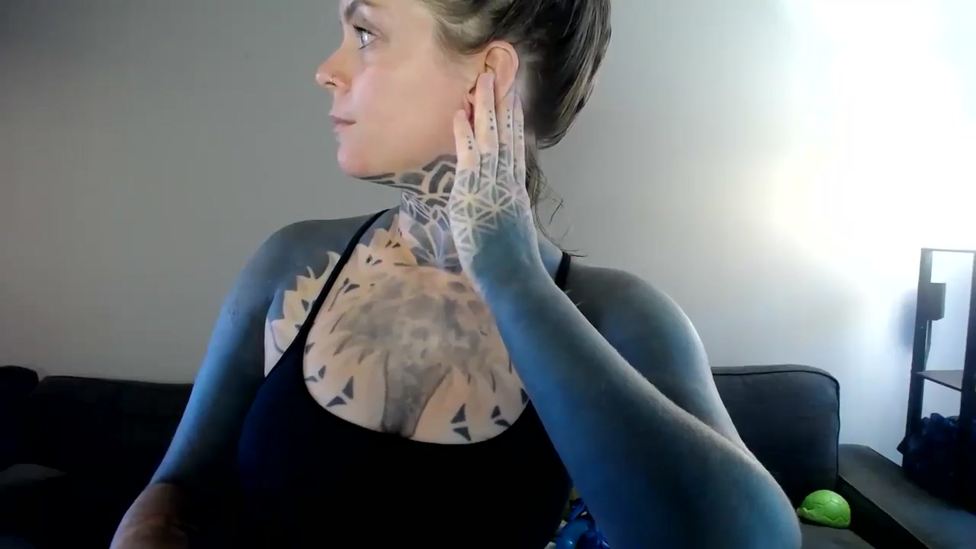 Gallery image thumbnail from ViVerdure's myfreecams stream on, 09/21/2024, 24:08 image 19 of 20
