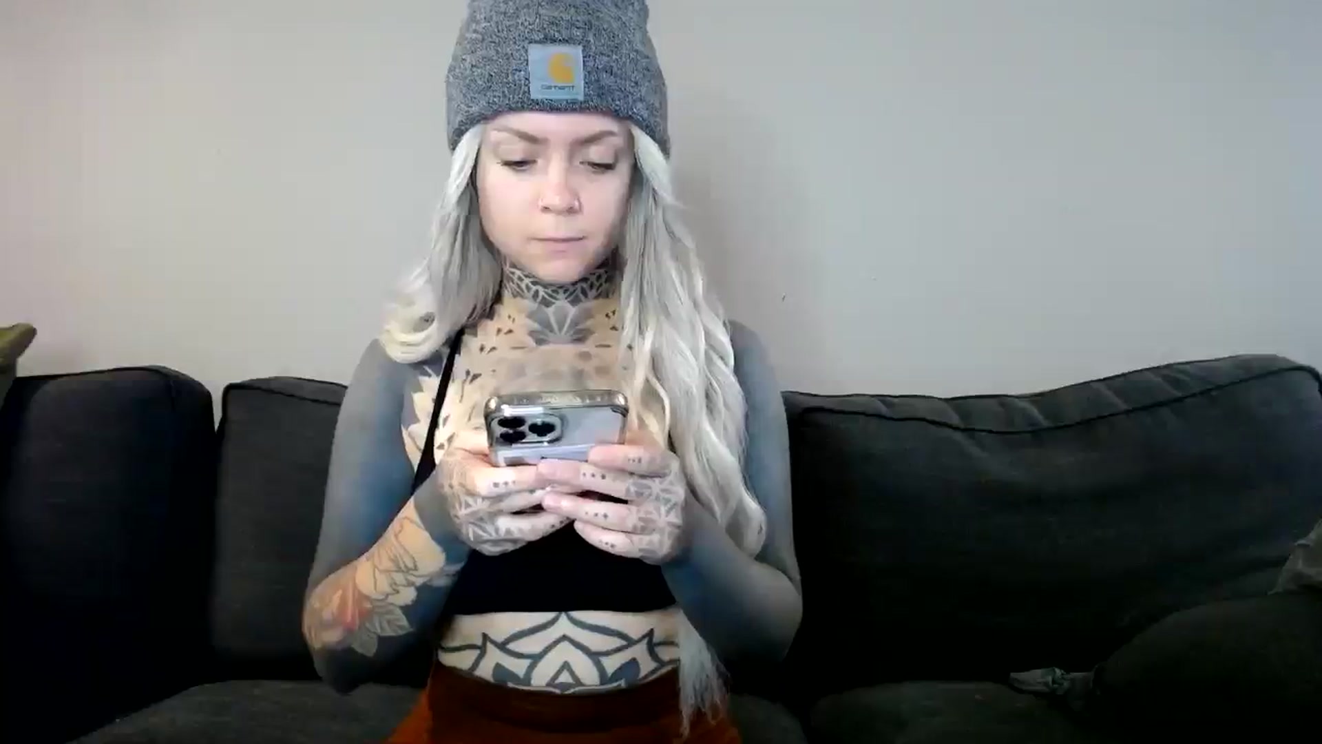 Gallery image thumbnail from ViVerdure's myfreecams stream on, 09/25/2024, 15:06 image 17 of 20
