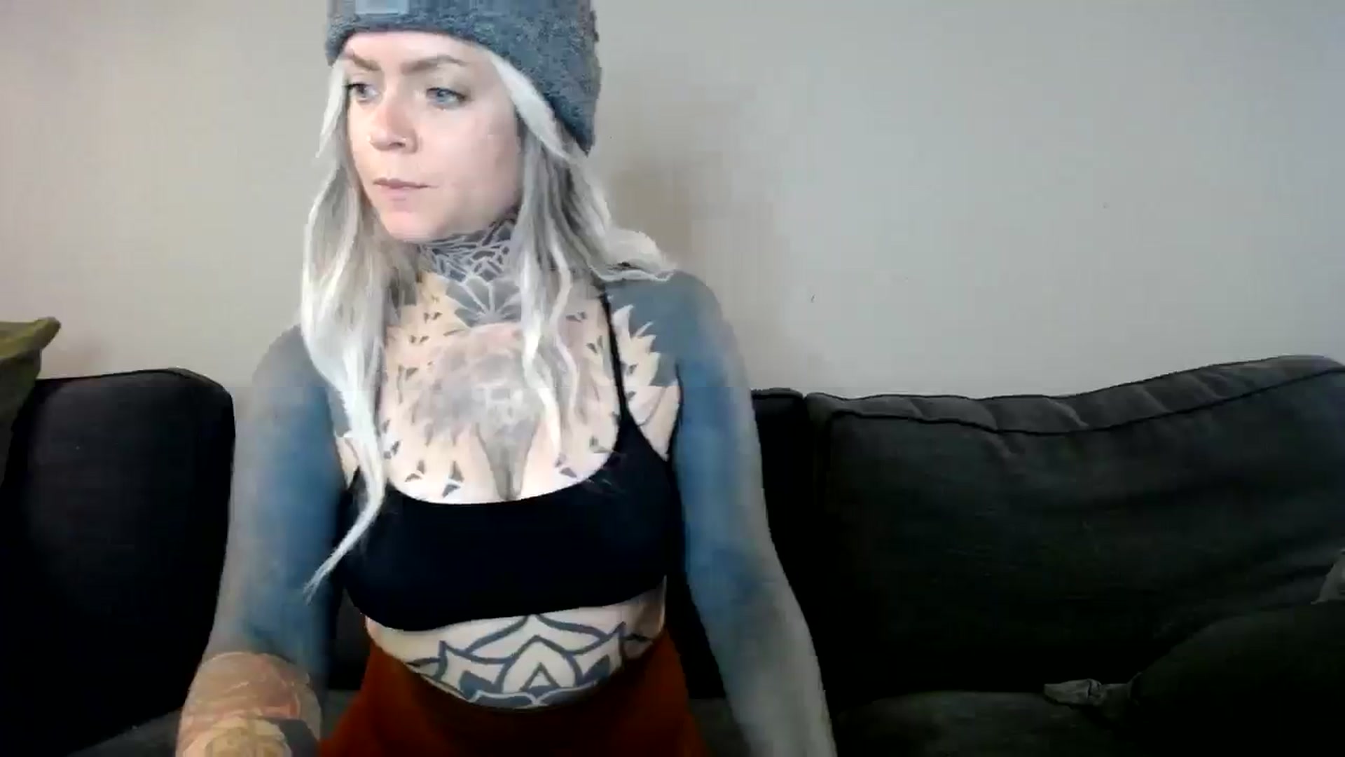 Gallery image thumbnail from ViVerdure's myfreecams stream on, 09/25/2024, 15:06 image 10 of 20