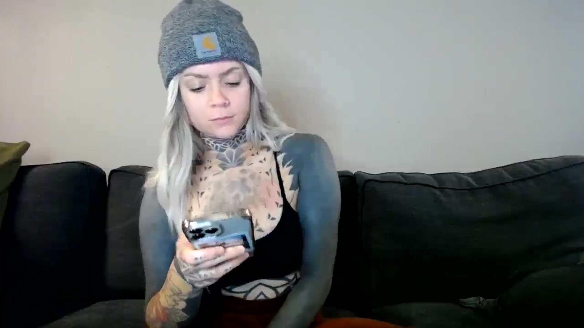 Gallery image thumbnail from ViVerdure's myfreecams stream on, 09/25/2024, 15:06 image 12 of 20