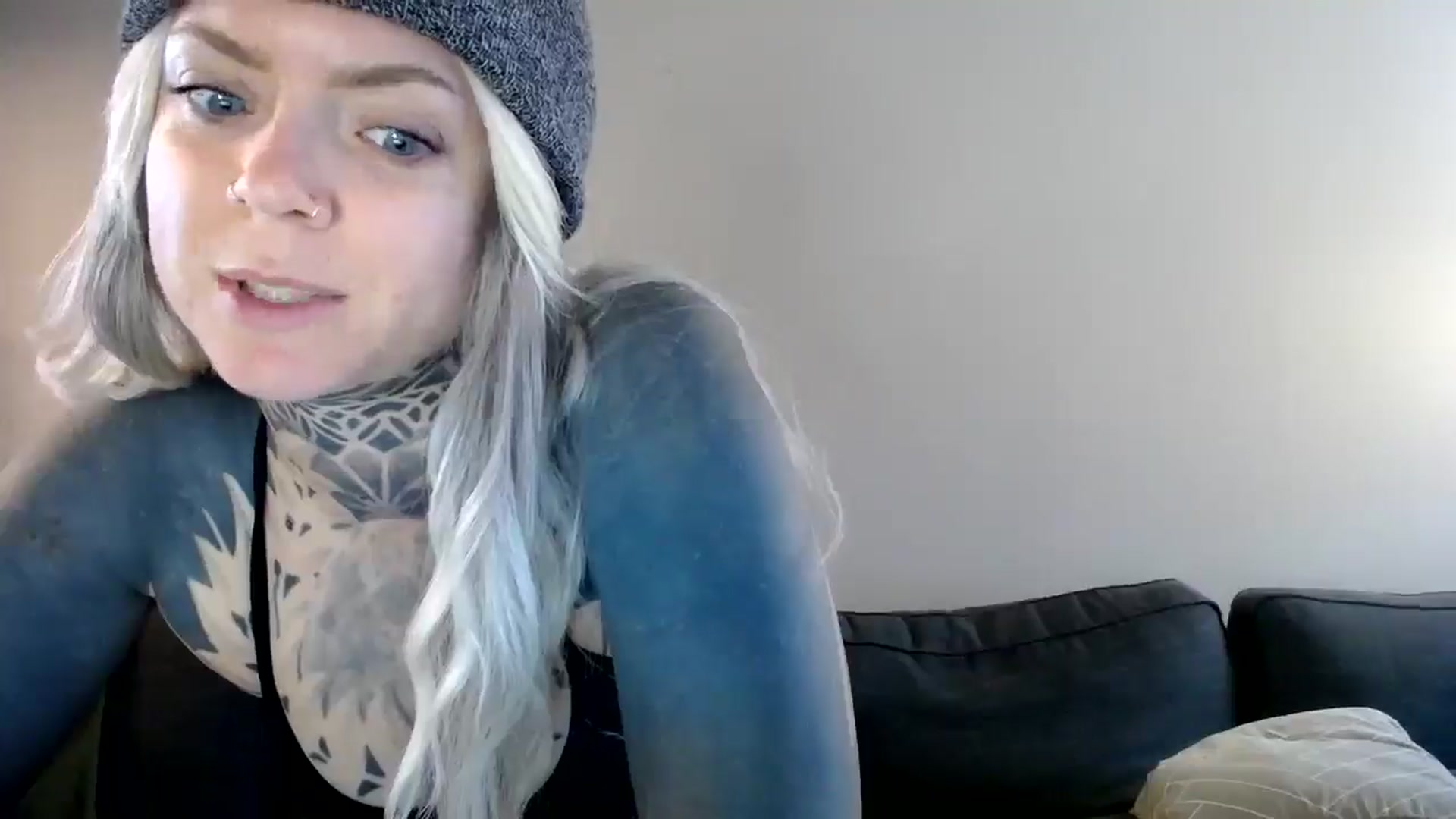 Gallery image thumbnail from ViVerdure's myfreecams stream on, 09/25/2024, 16:29 image 9 of 20