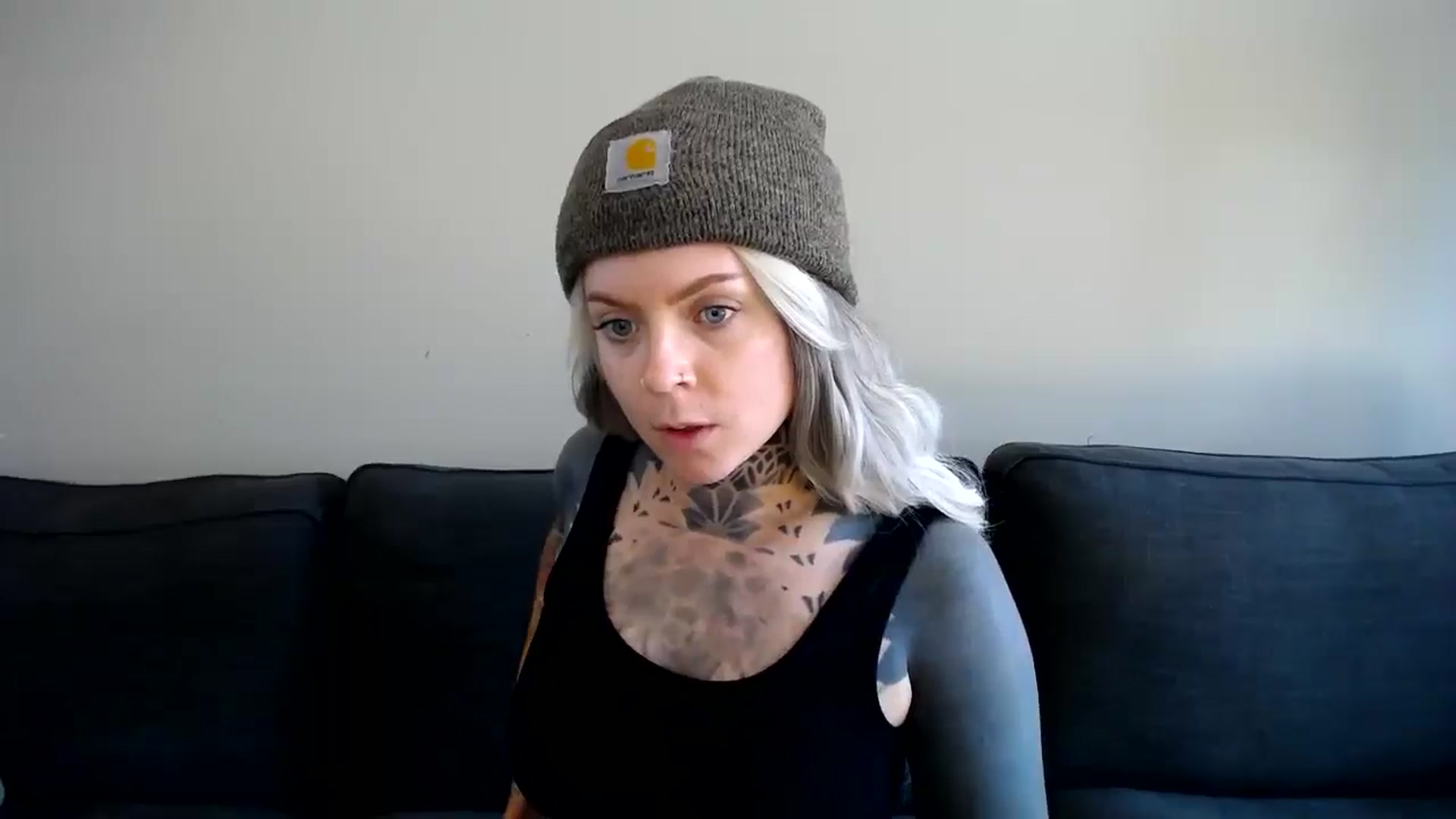 Gallery image thumbnail from ViVerdure's myfreecams stream on, 10/06/2024, 19:02 image 16 of 20