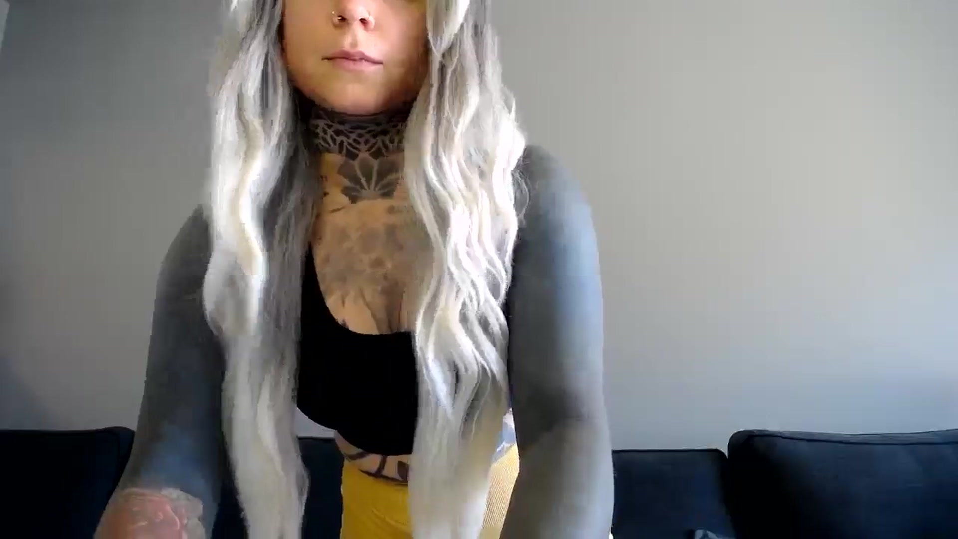 Gallery image thumbnail from ViVerdure's myfreecams stream on, 10/19/2024, 21:18 image 10 of 20