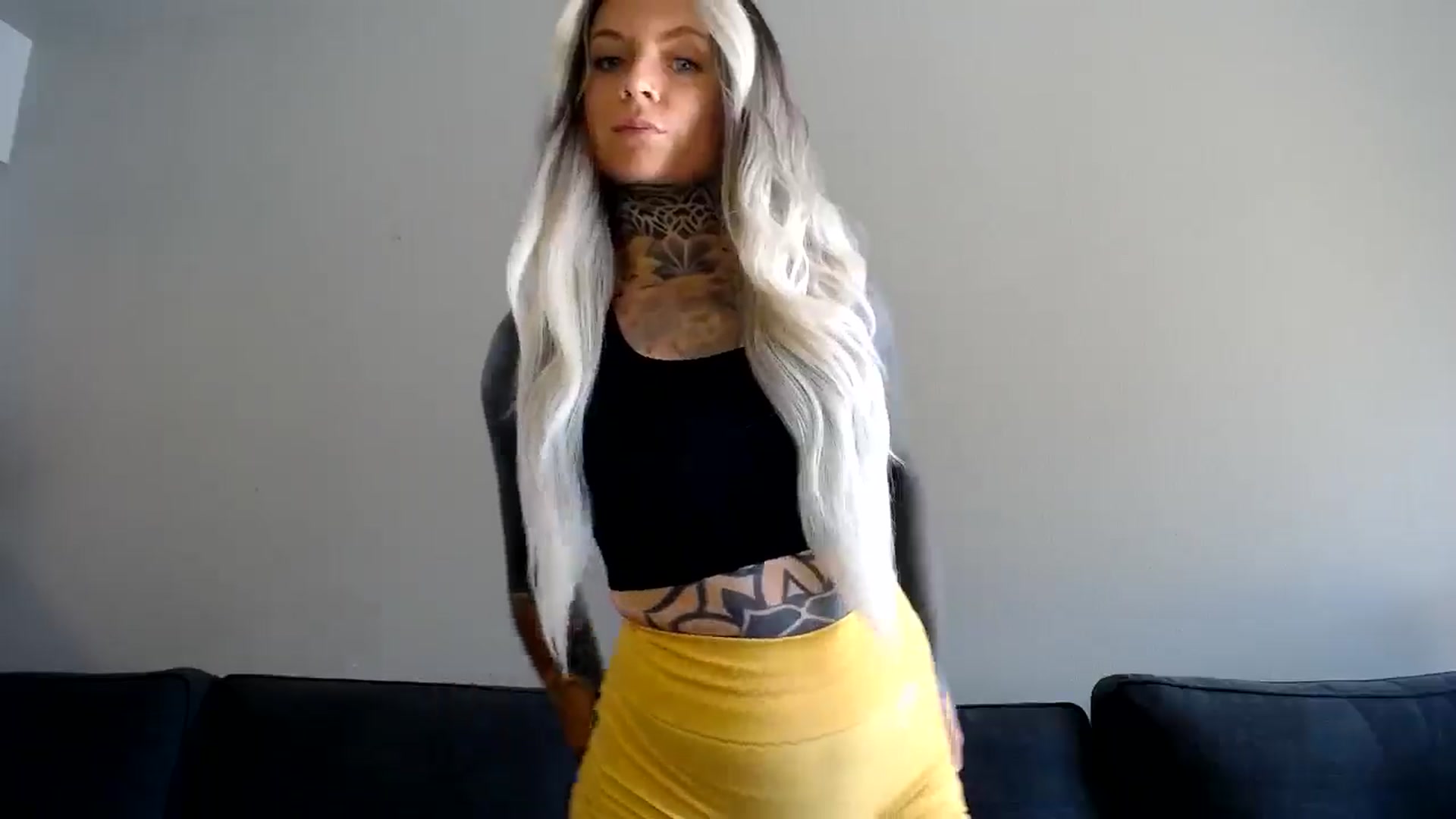 Gallery image thumbnail from ViVerdure's myfreecams stream on, 10/19/2024, 21:18 image 16 of 20
