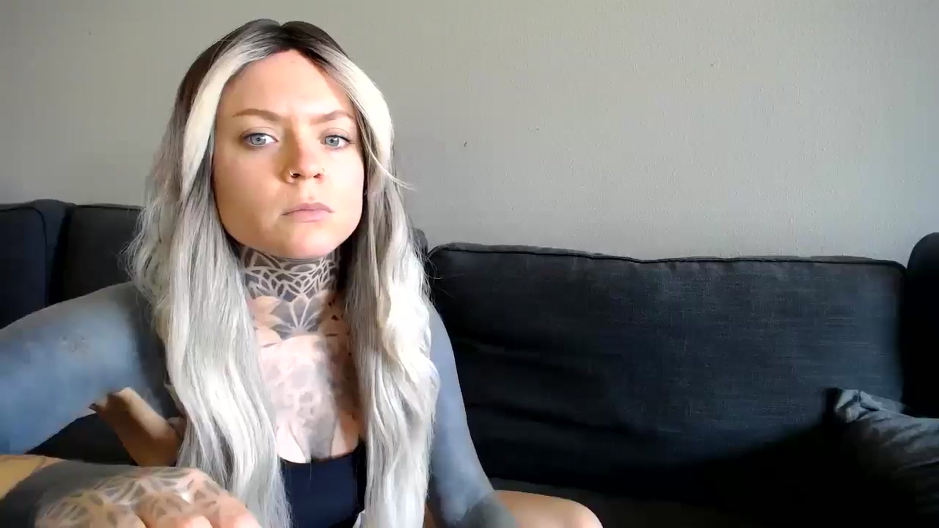 Gallery image thumbnail from ViVerdure's myfreecams stream on, 10/19/2024, 21:18 image 17 of 20
