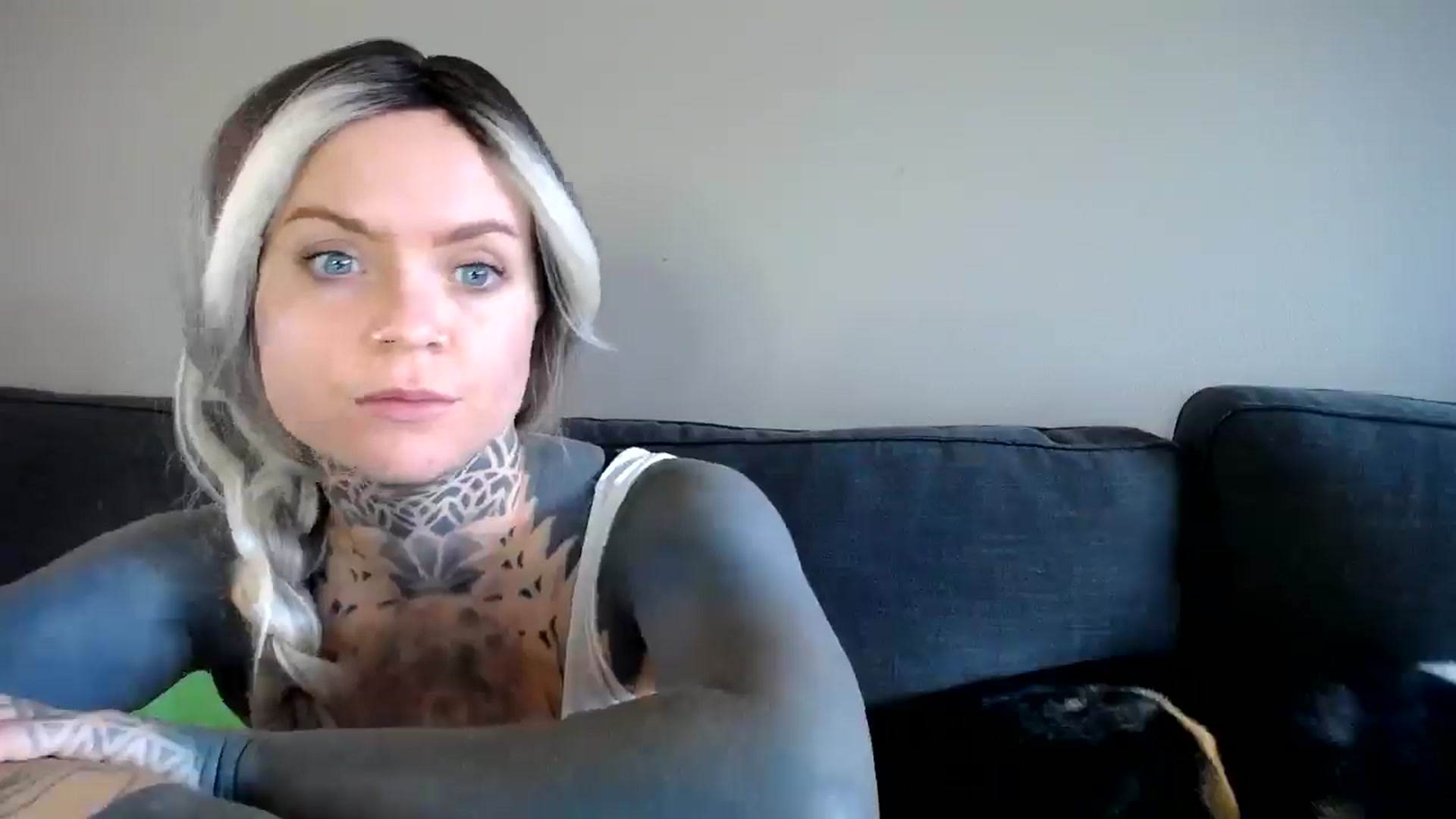 Gallery image thumbnail from ViVerdure's myfreecams stream on, 10/27/2024, 19:30 image 12 of 20