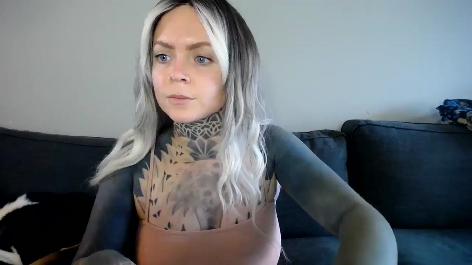 Gallery image thumbnail from ViVerdure's myfreecams stream on, 11/09/2024, 18:07 image 14 of 20