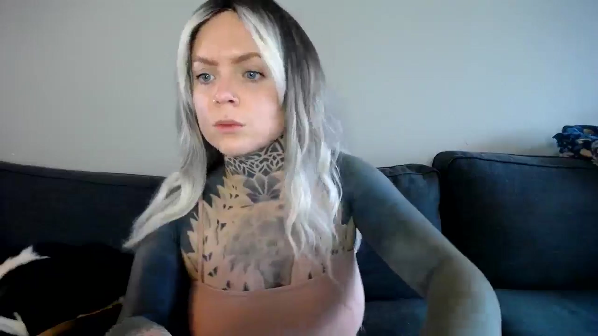 Gallery image thumbnail from ViVerdure's myfreecams stream on, 11/09/2024, 18:07 image 15 of 20