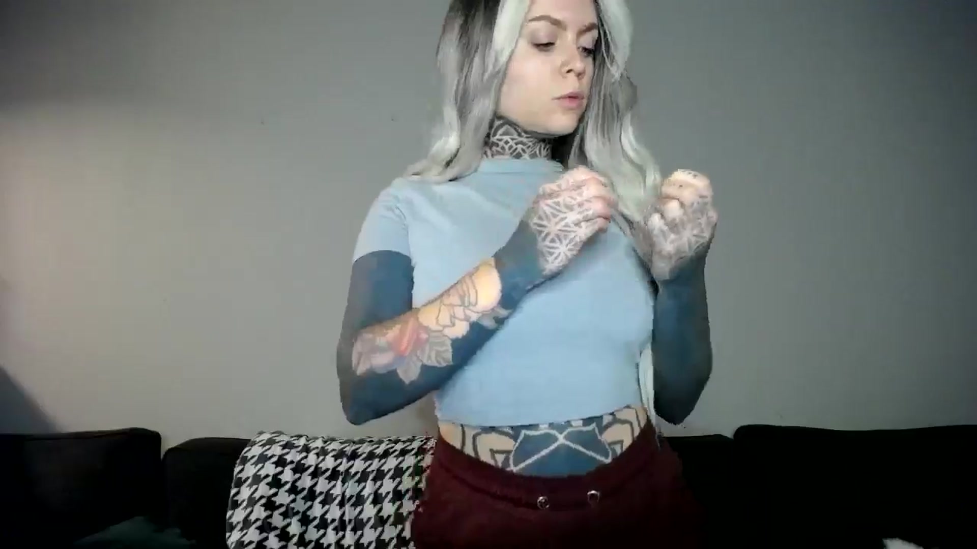 Gallery image thumbnail from ViVerdure's myfreecams stream on, 12/15/2024, 16:47 image 16 of 20