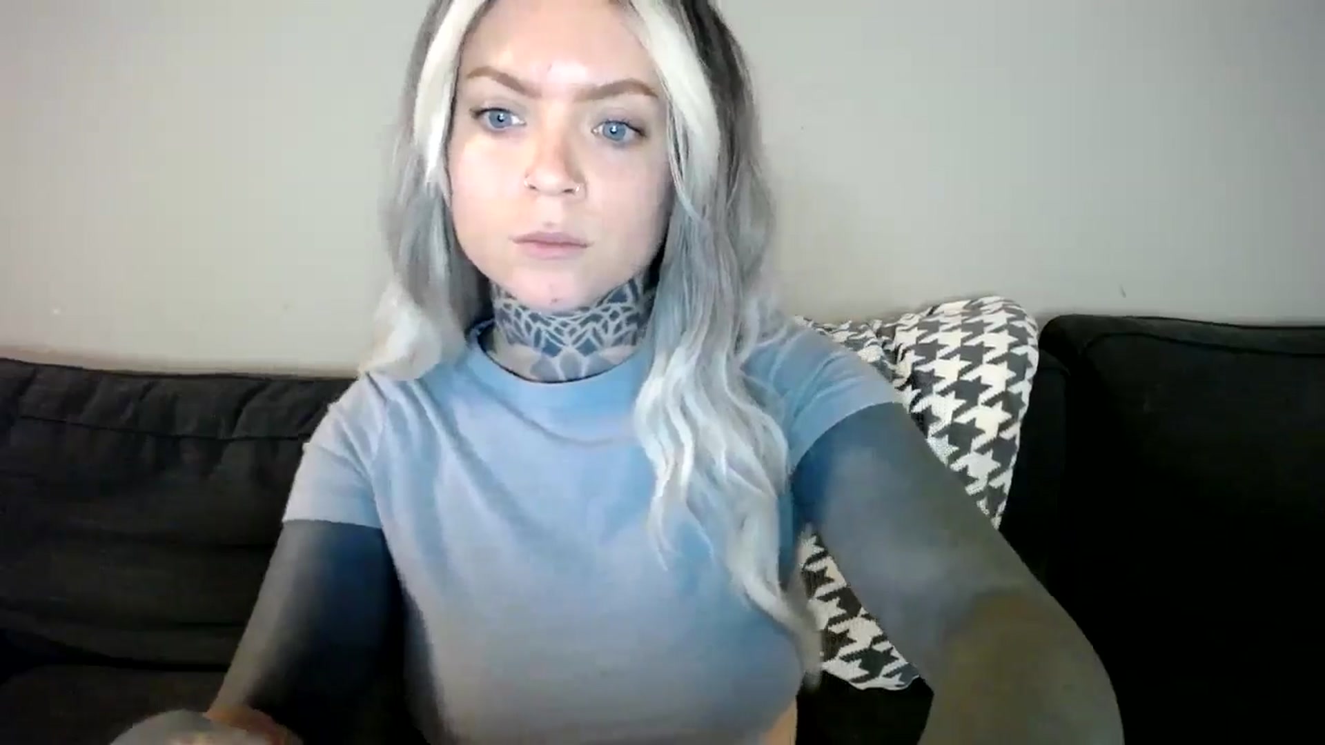 Gallery image thumbnail from ViVerdure's myfreecams stream on, 12/20/2024, 16:33 image 19 of 20