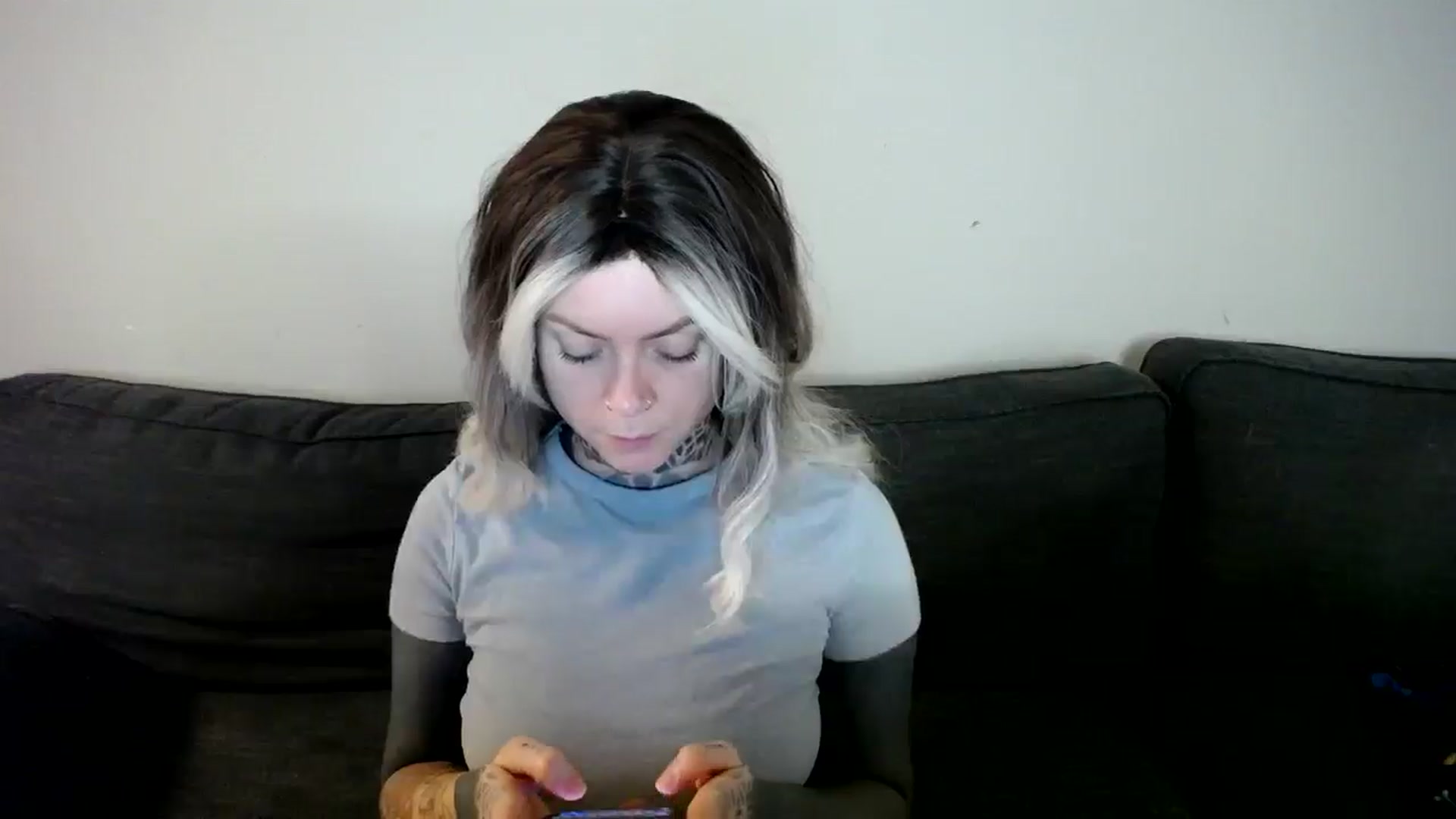 Gallery image thumbnail from ViVerdure's myfreecams stream on, 01/04/2025, 15:02 image 13 of 20